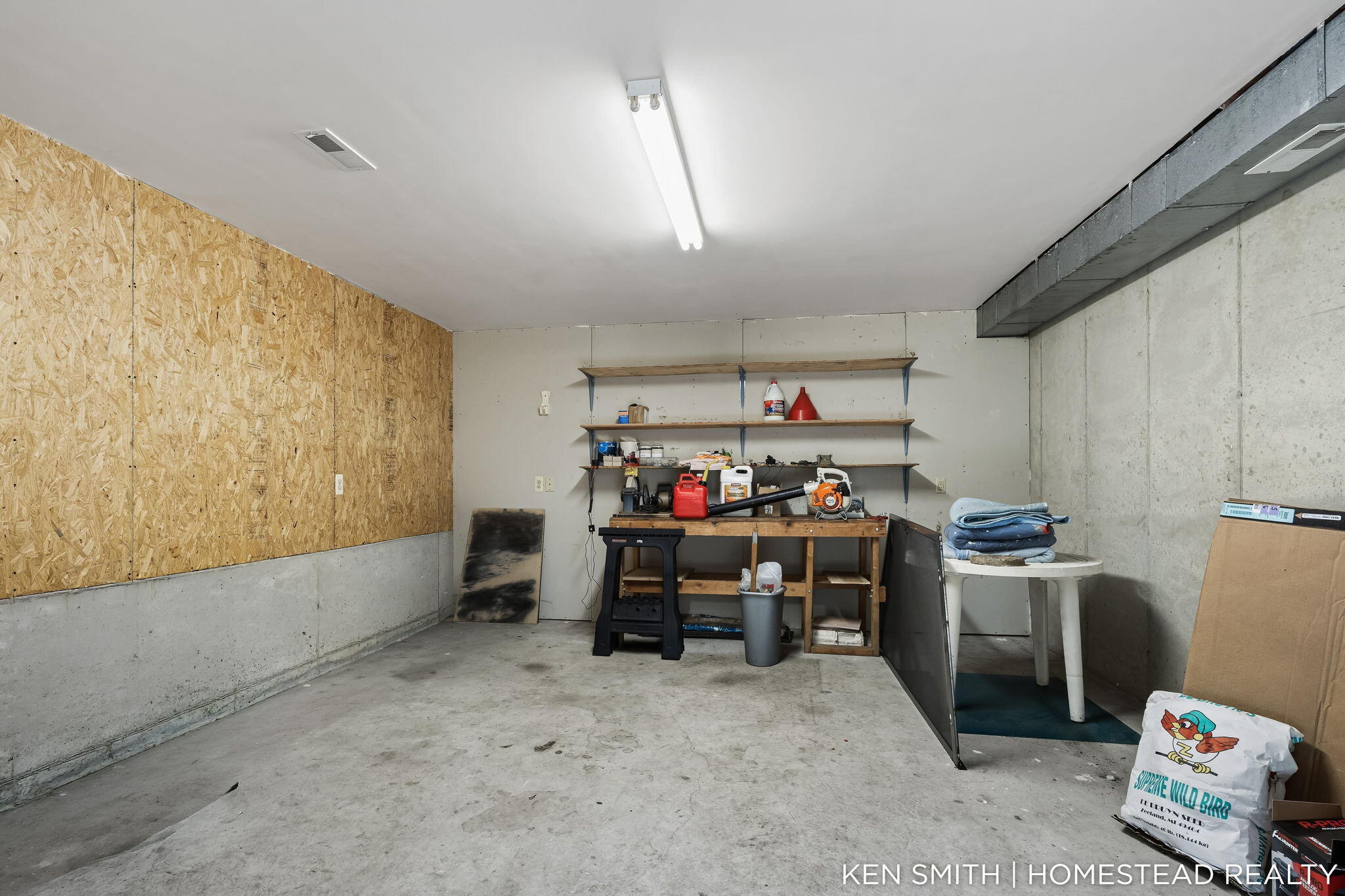 1876 Columbus Street Holland MI 49424