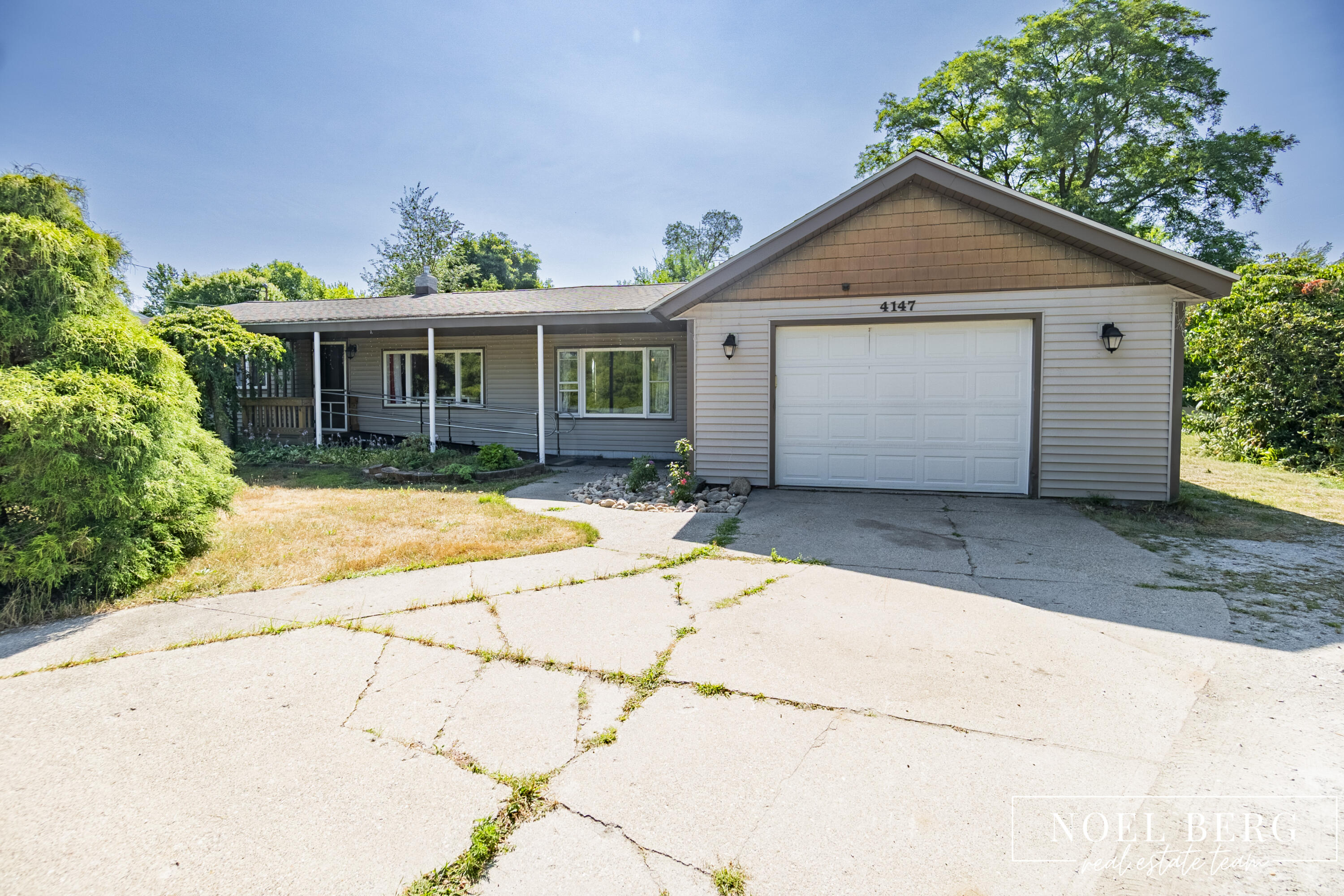 4147 S Brooks Road Muskegon MI 49444