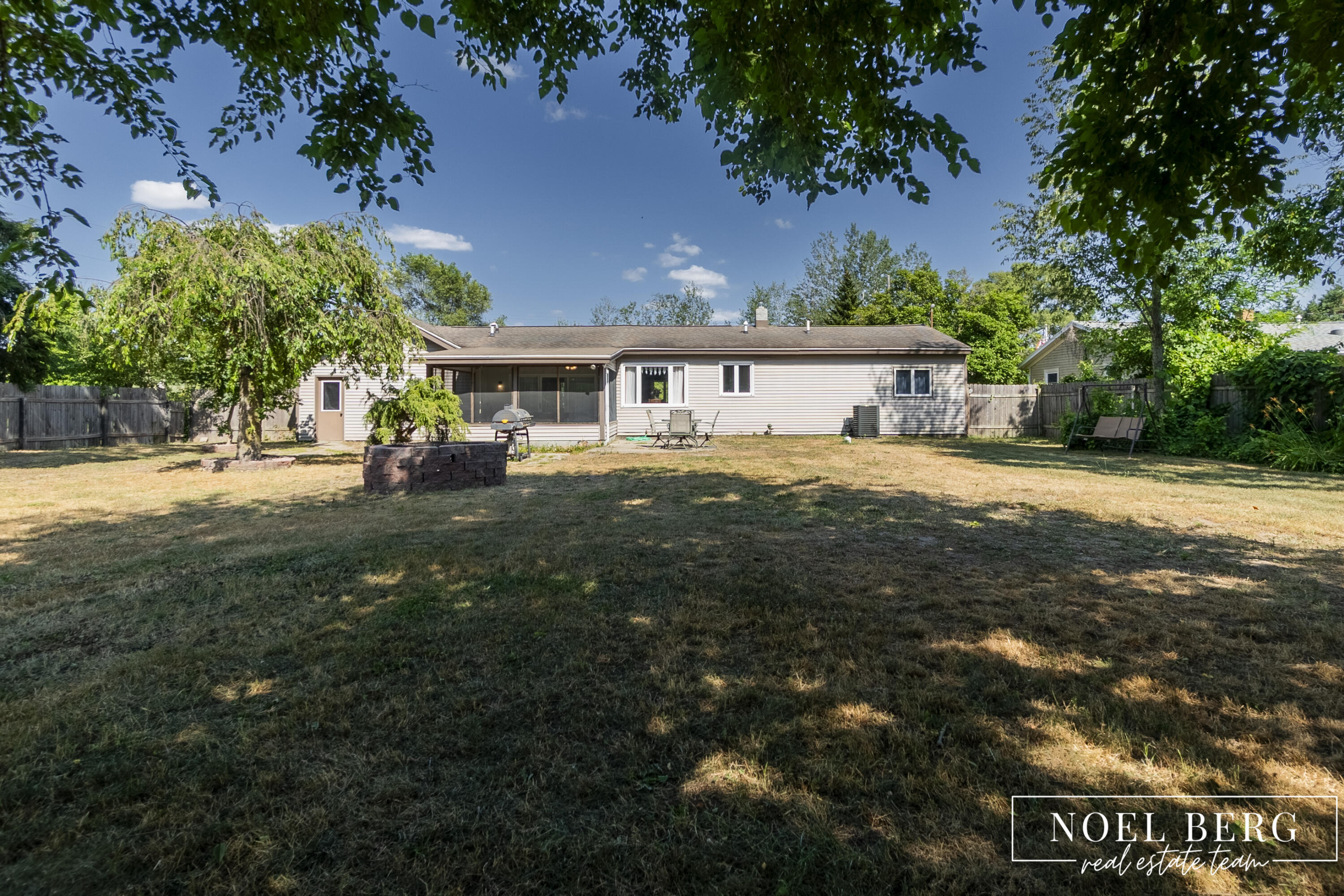 4147 S Brooks Road Muskegon MI 49444