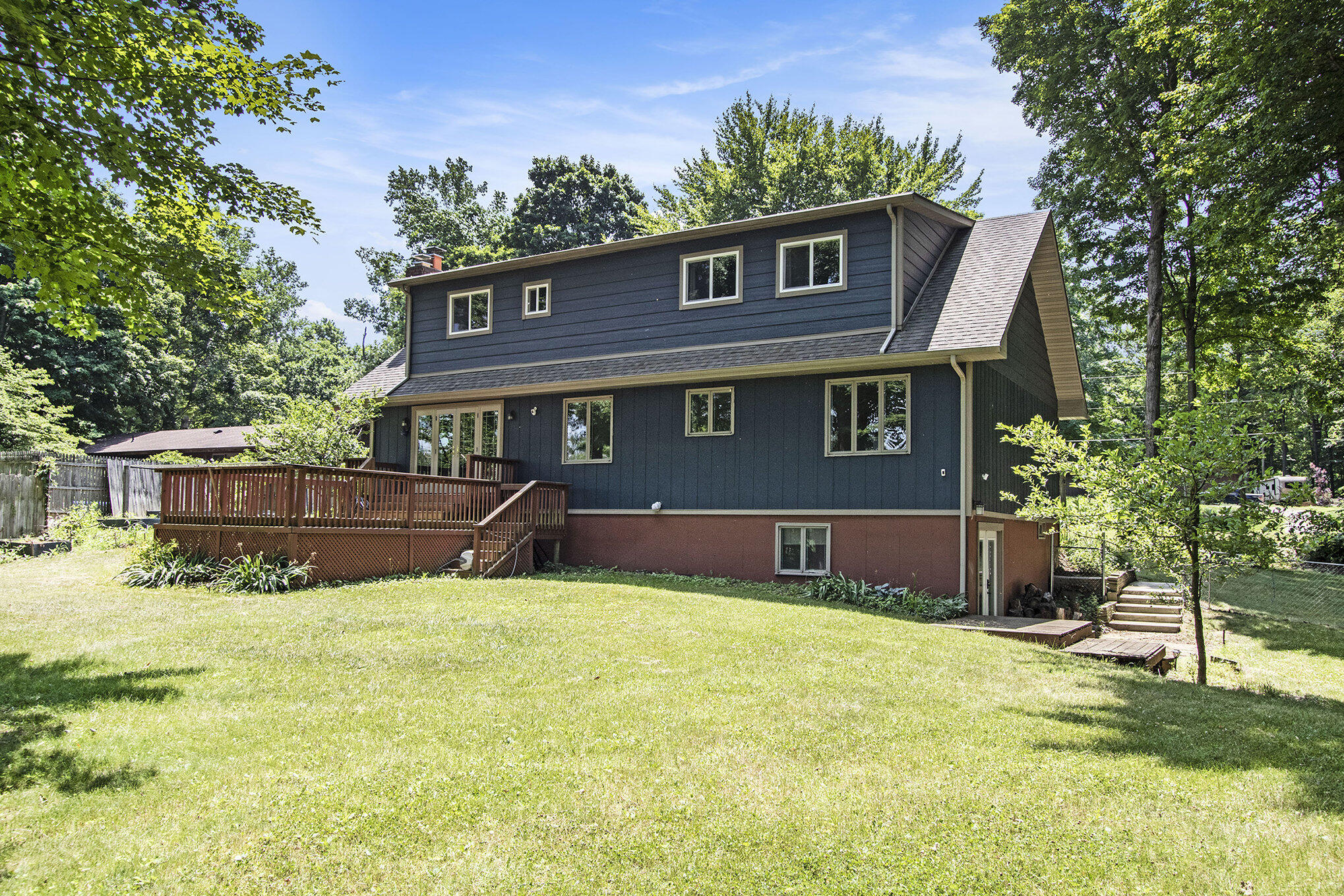 2569 Ridgewood Trail Berrien Springs MI 49103