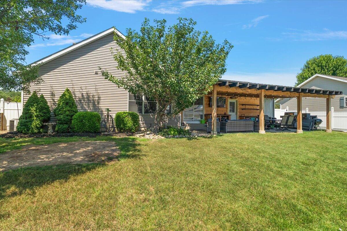 4650 Meadowbrook Lane Bridgman MI 49106