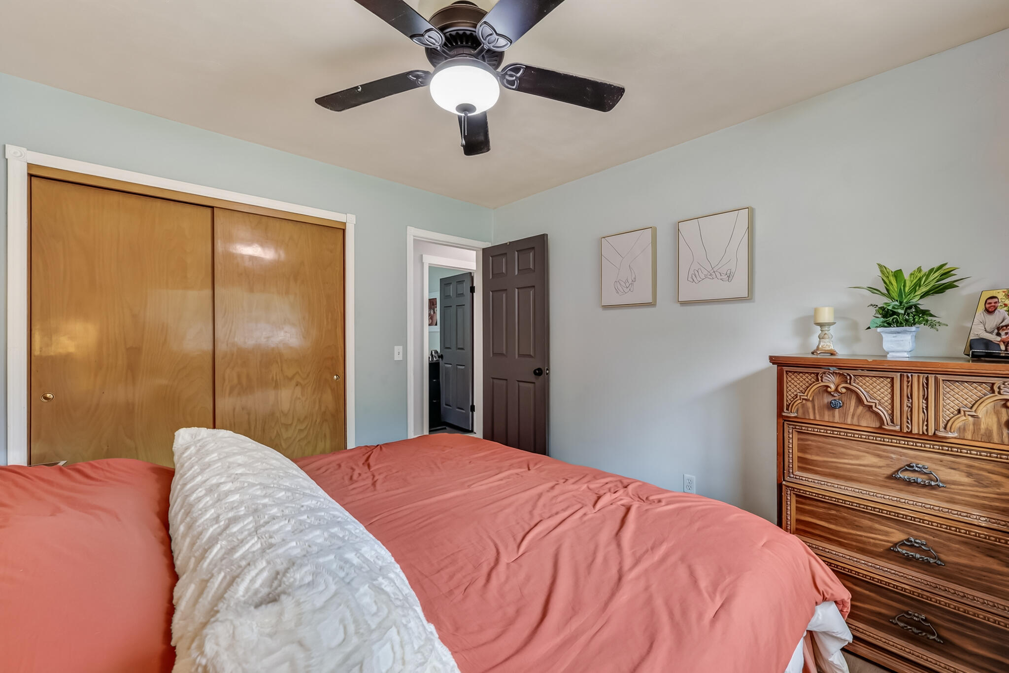1235 Sumac Street Muskegon MI 49445