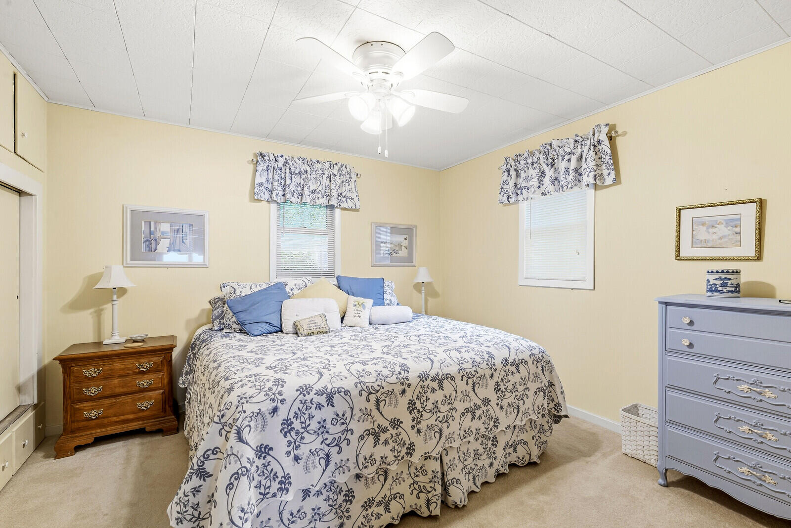 23806 S Shore Drive Edwardsburg MI 49112