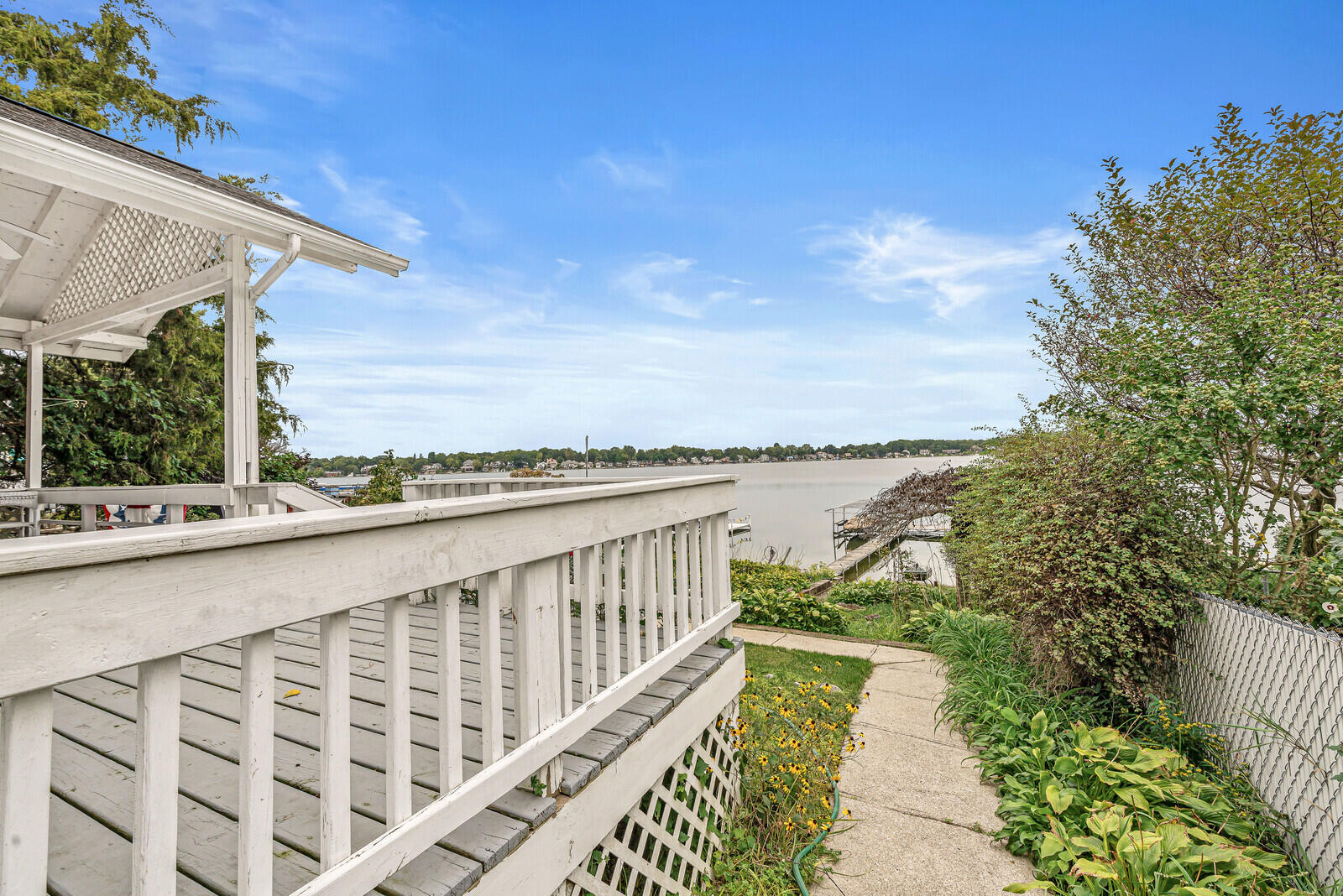 23806 S Shore Drive Edwardsburg MI 49112