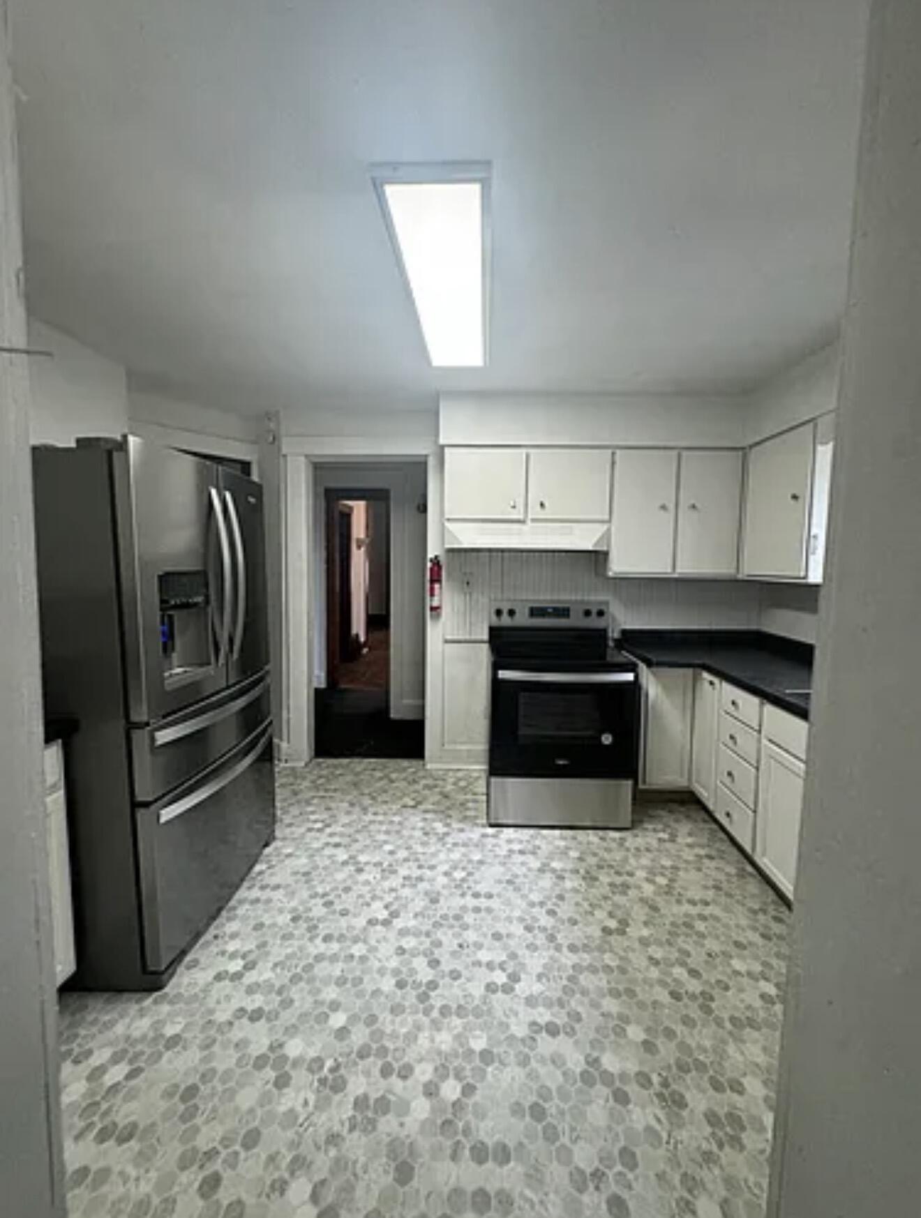411 Mitchell Place Kalamazoo MI 49007
