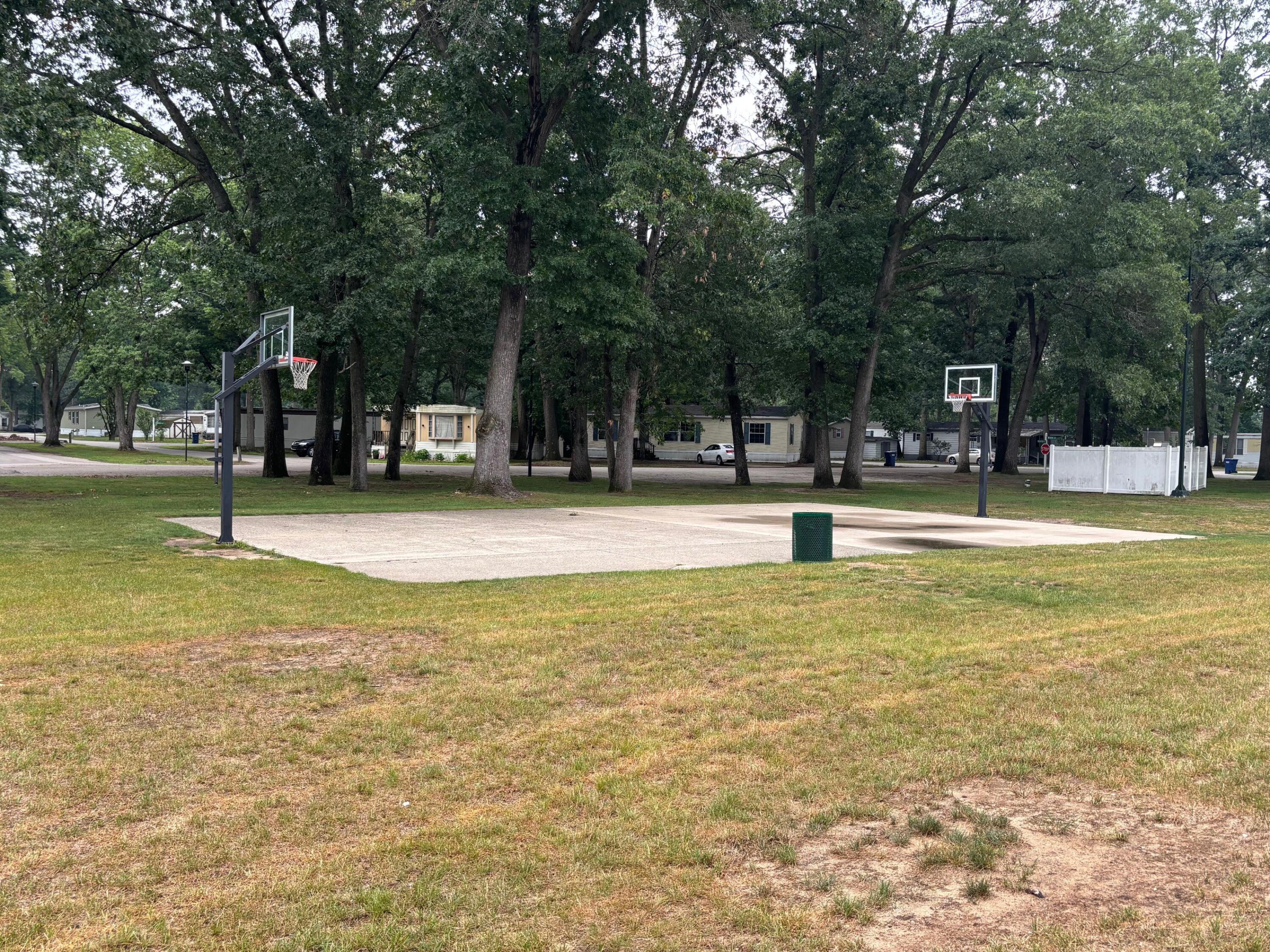 5013 Lumberman Lane Muskegon MI 49442