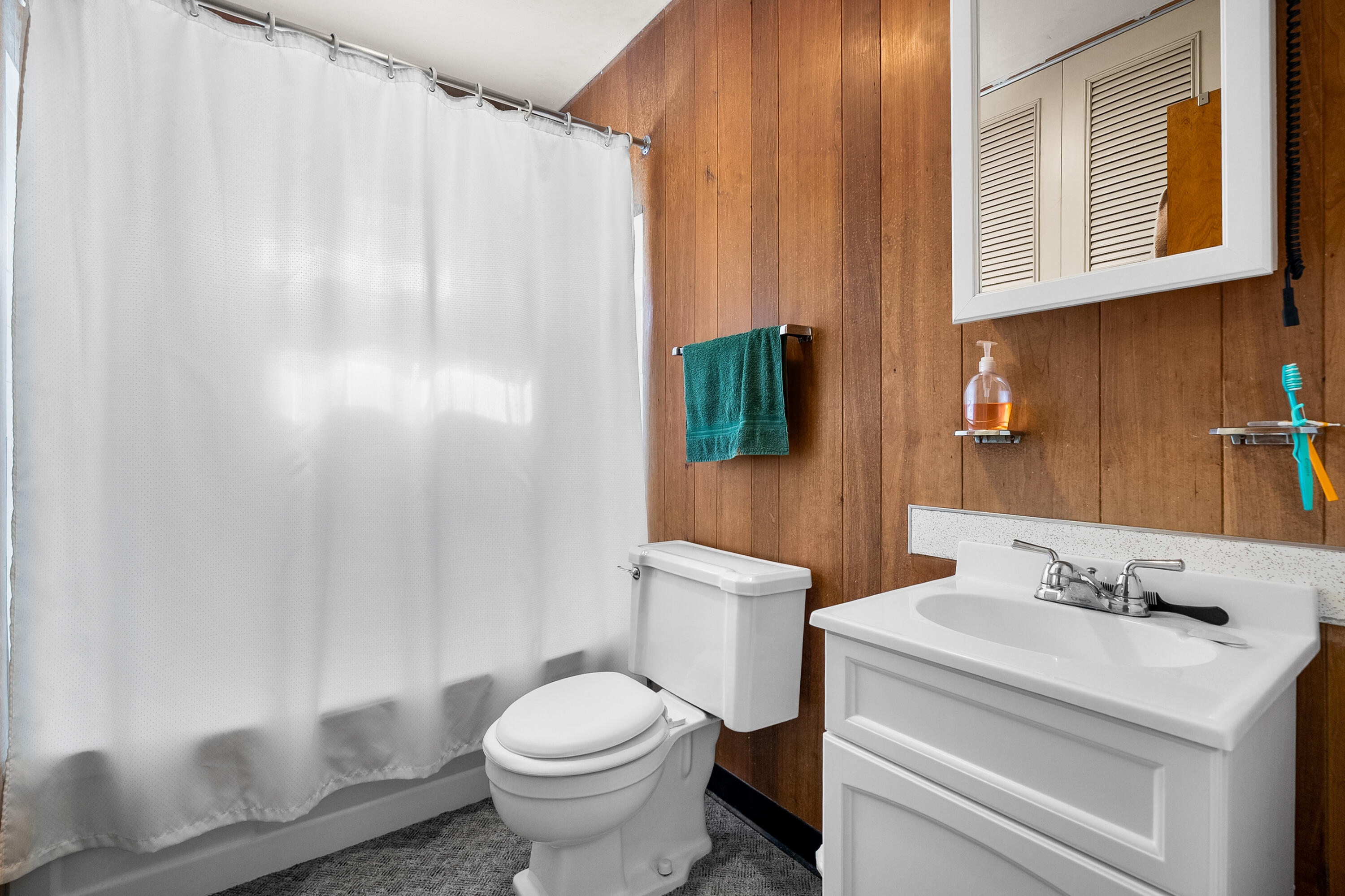 5943 S 6th Street Kalamazoo MI 49009