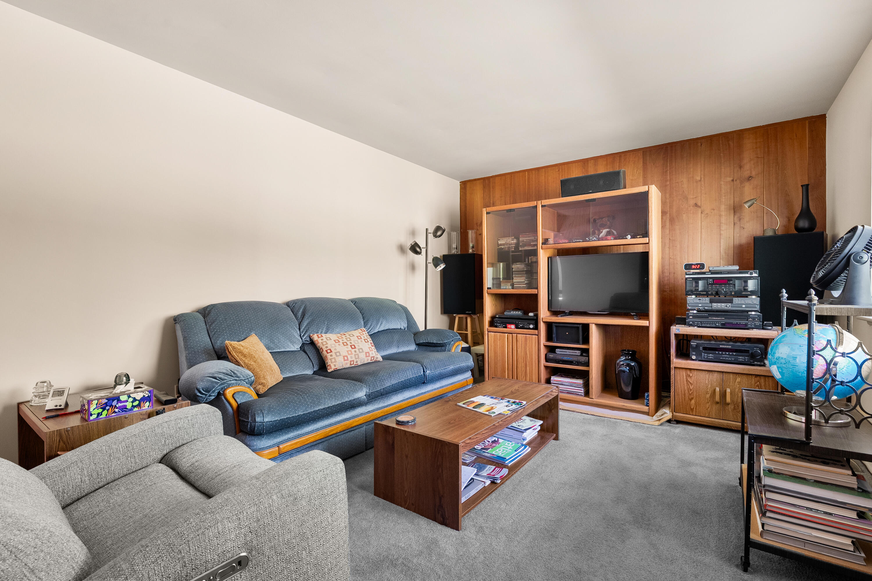 5943 S 6th Street Kalamazoo MI 49009
