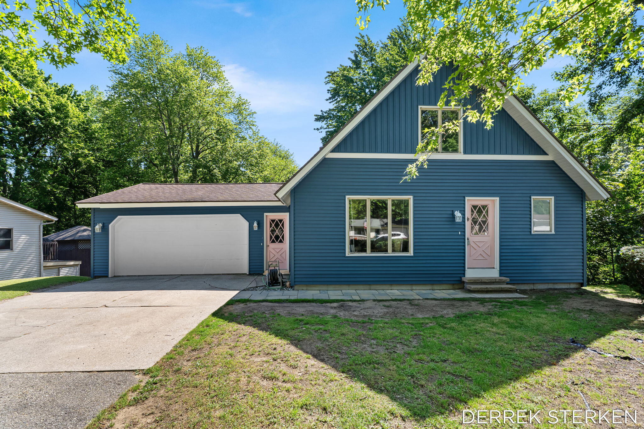 789 Shadybrook Drive Holland MI 49424