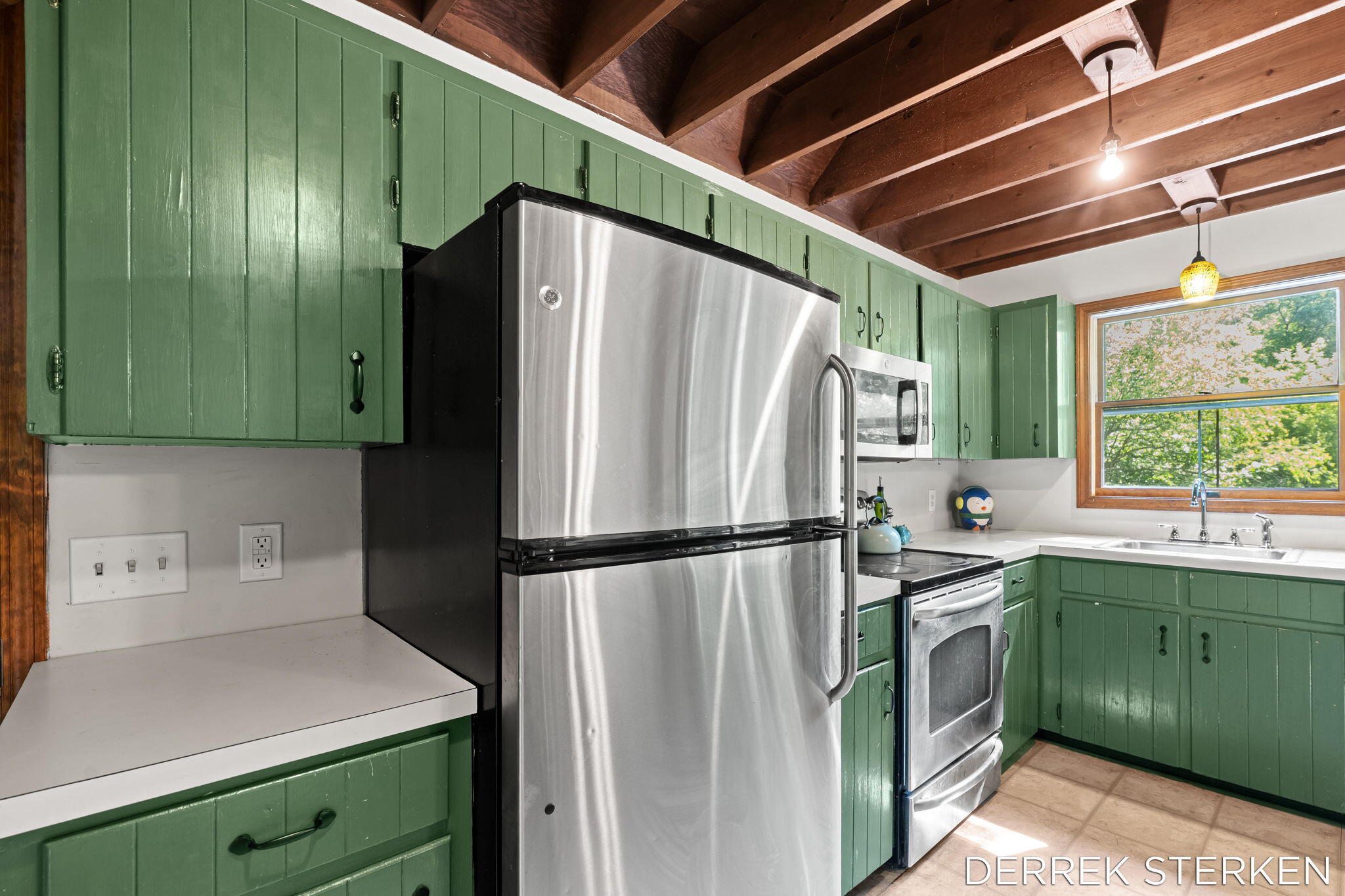 789 Shadybrook Drive Holland MI 49424