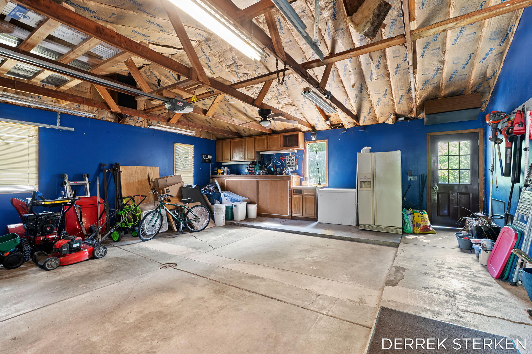 789 Shadybrook Drive Holland MI 49424