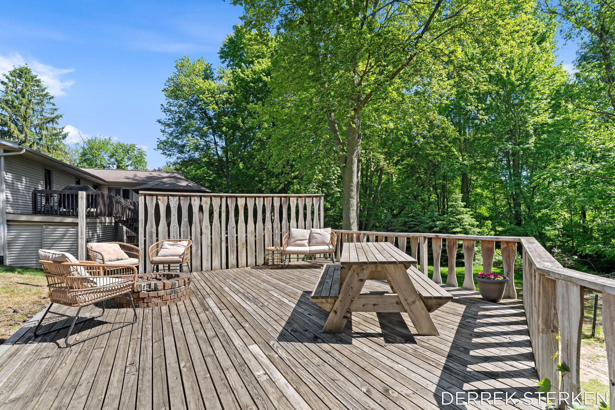 789 Shadybrook Drive Holland MI 49424