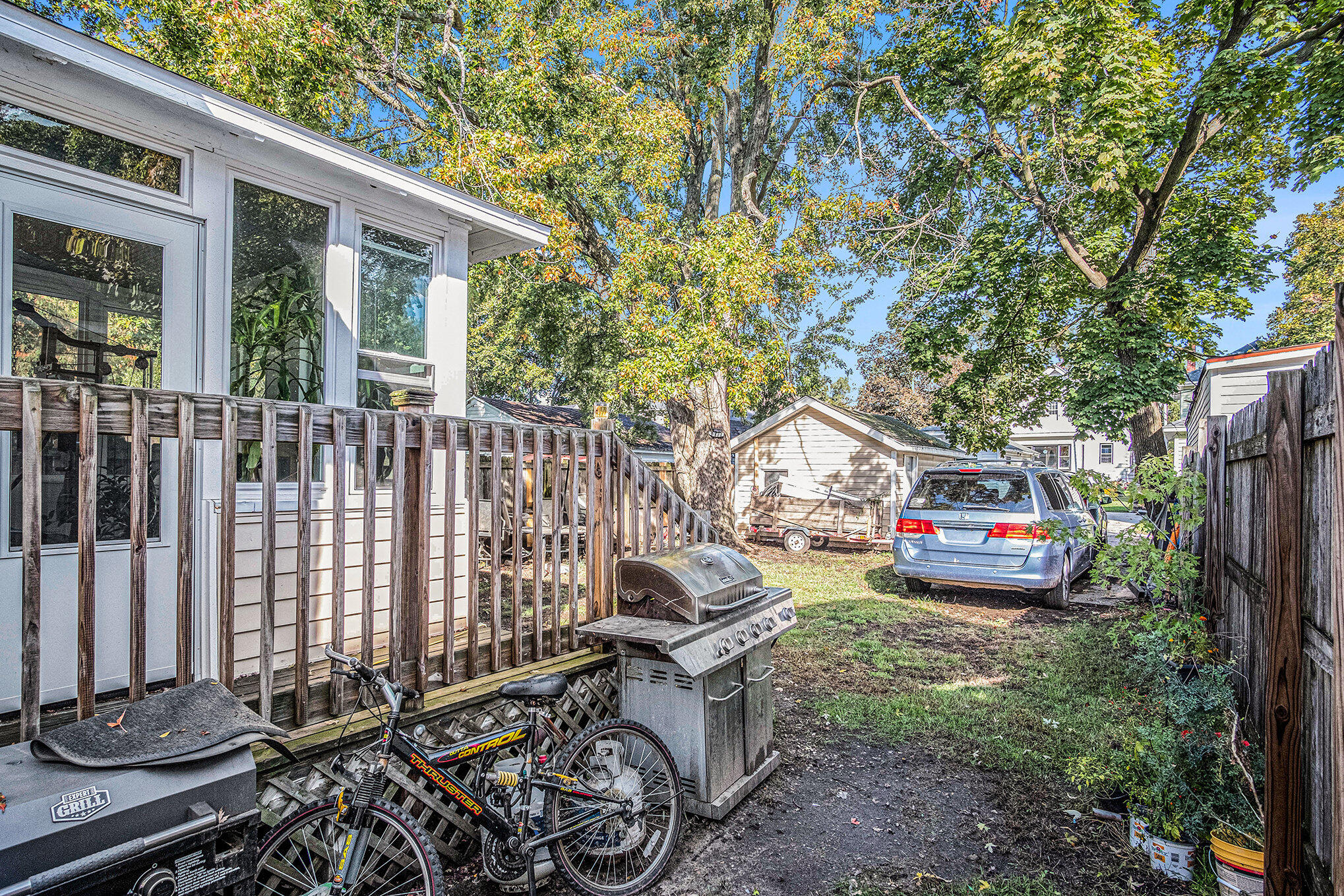 905 Courtney Street NW Grand Rapids MI 49504