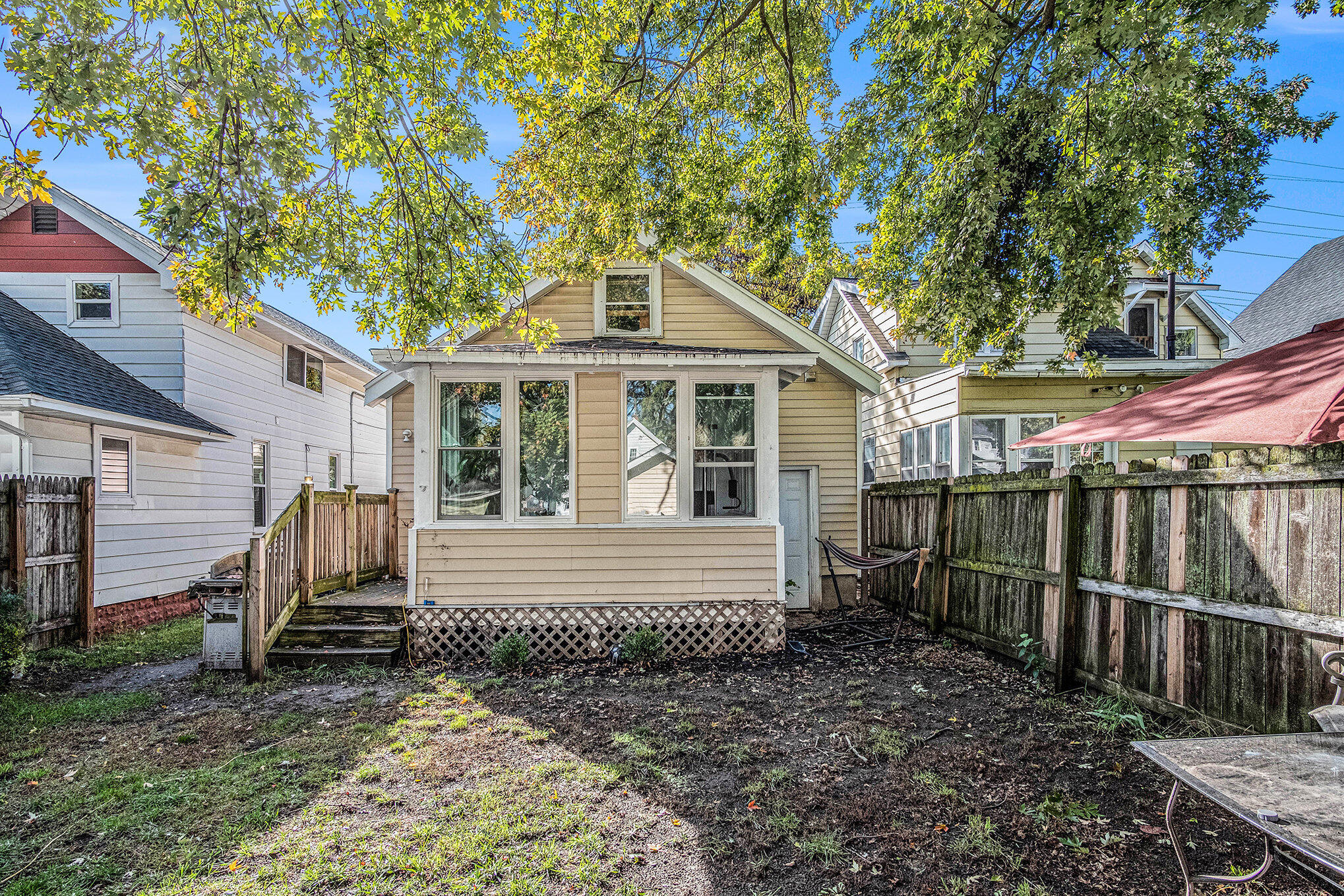 905 Courtney Street NW Grand Rapids MI 49504