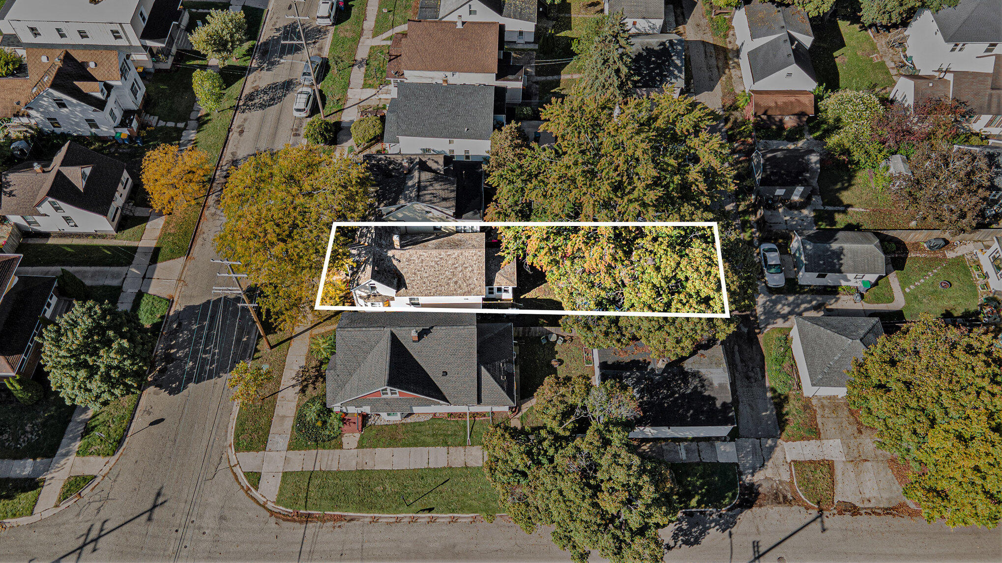 905 Courtney Street NW Grand Rapids MI 49504
