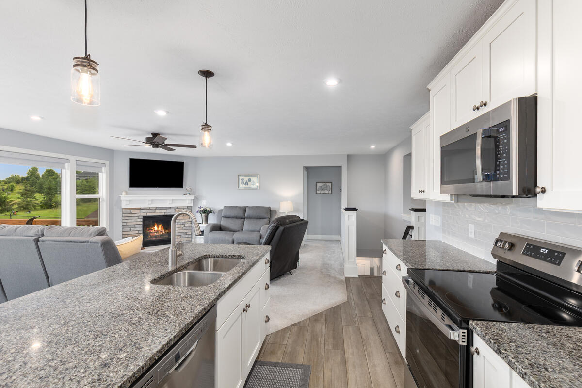 5832 Thornapple River Drive SE Grand Rapids MI 49512