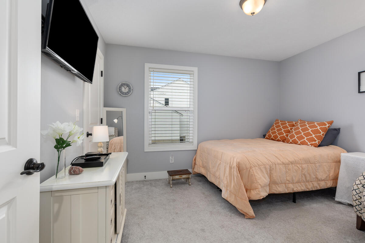 5832 Thornapple River Drive SE Grand Rapids MI 49512