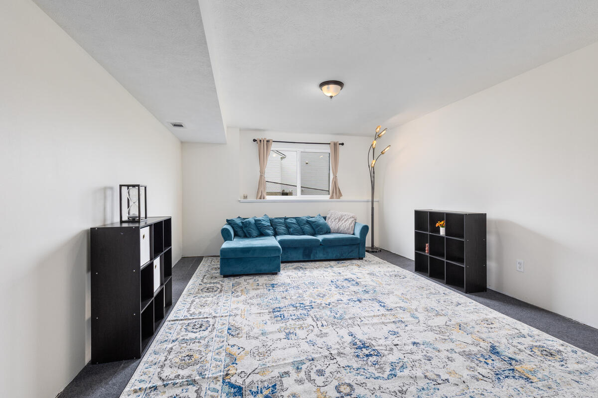 5832 Thornapple River Drive SE Grand Rapids MI 49512