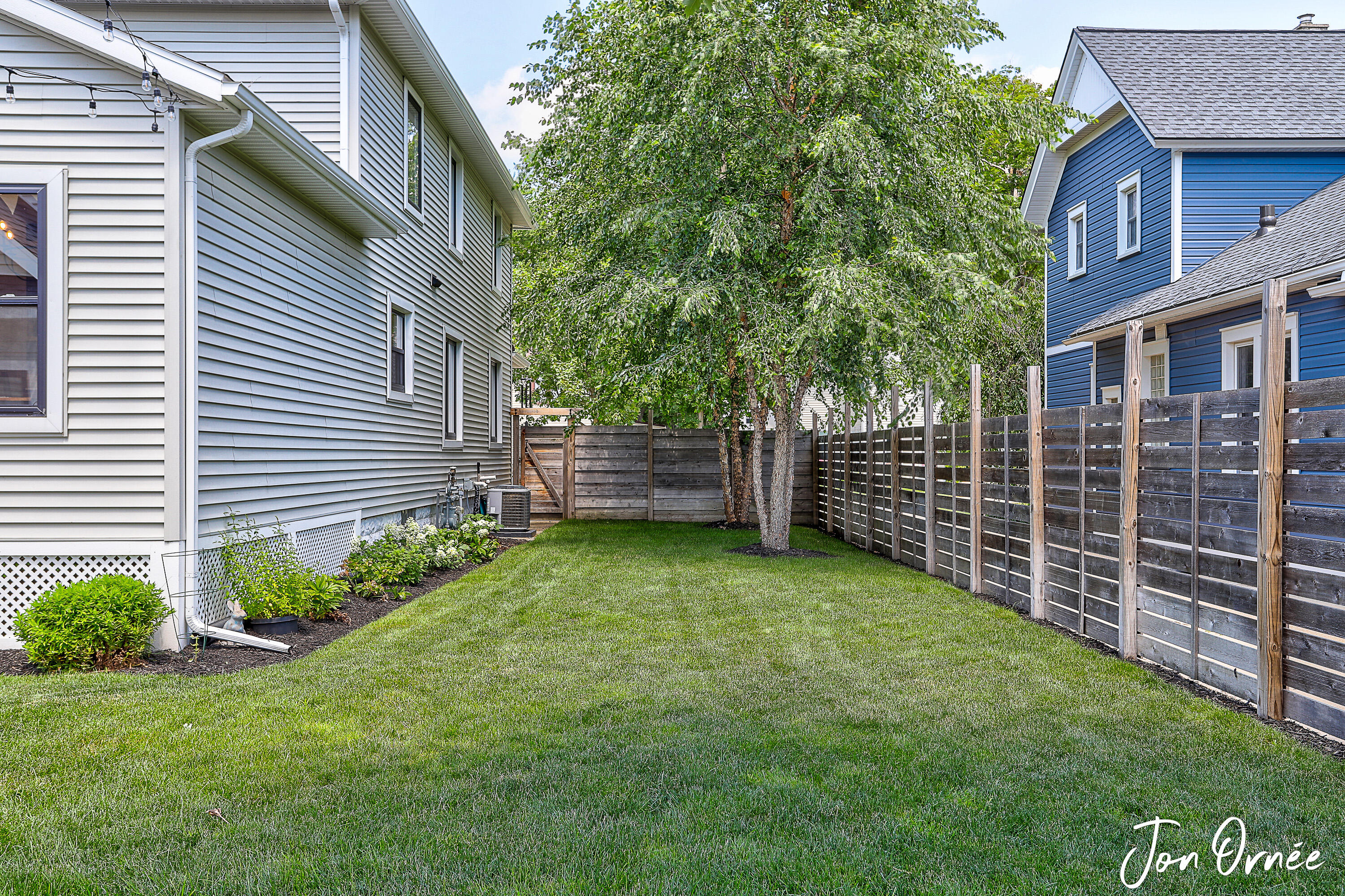8 E Central Avenue Zeeland MI 49464