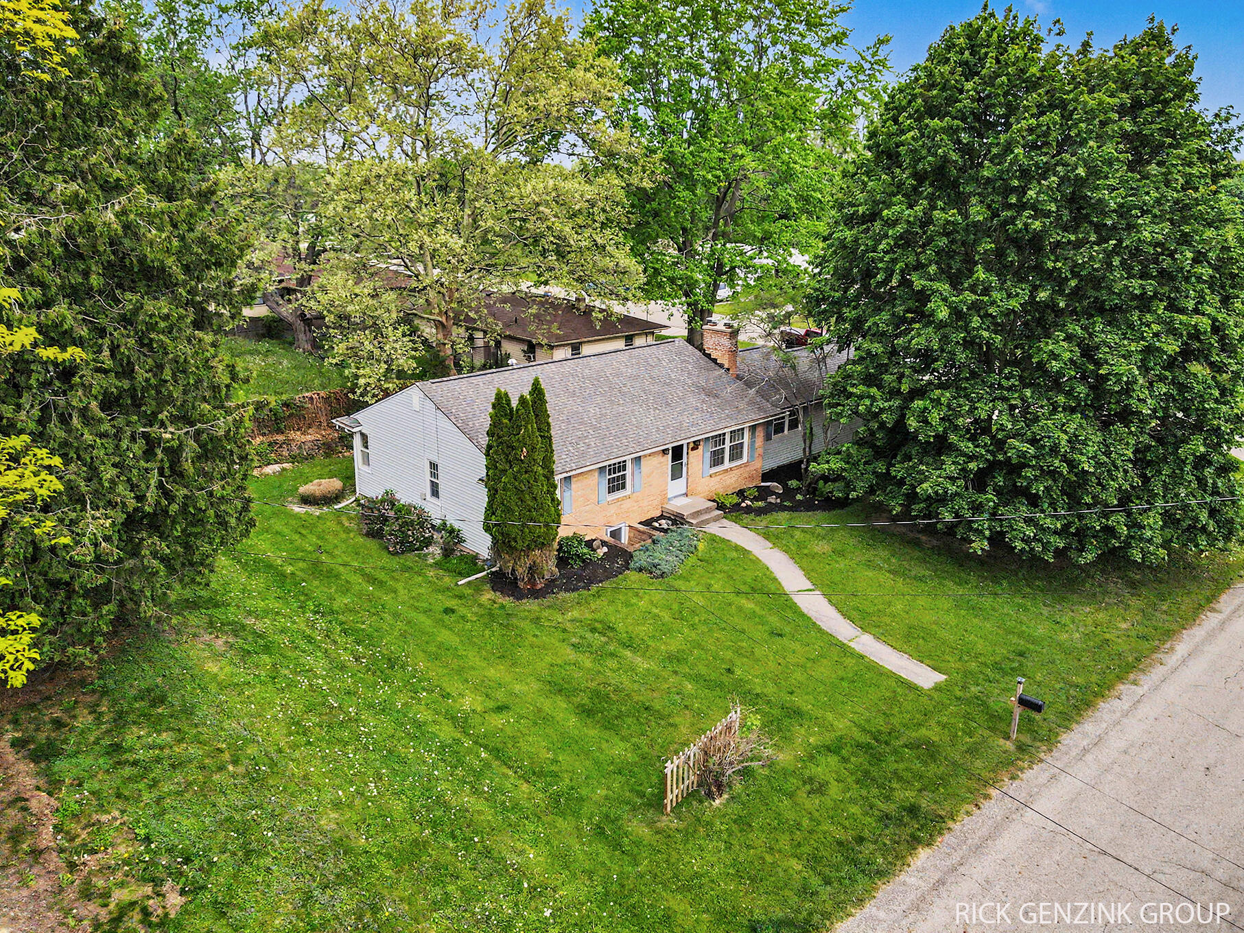 3421 Senora Avenue SE Grand Rapids MI 49508