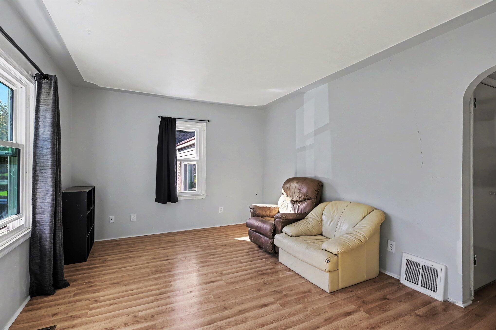 1461 Creston Street Muskegon MI 49442