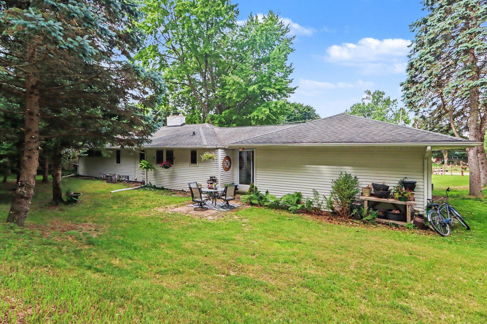 4309 Sunnybrook Drive Kalamazoo MI 49008