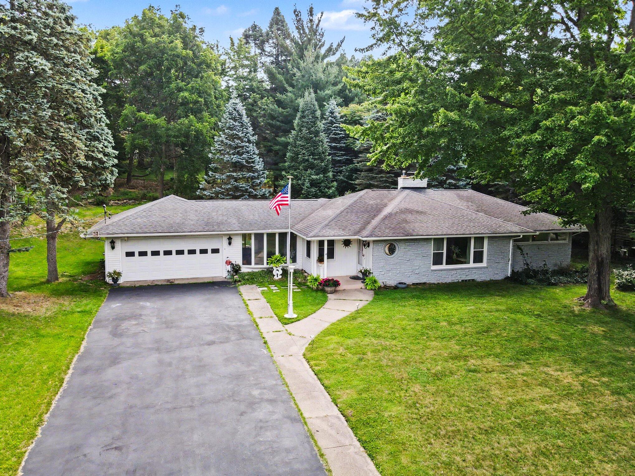 4309 Sunnybrook Drive Kalamazoo MI 49008