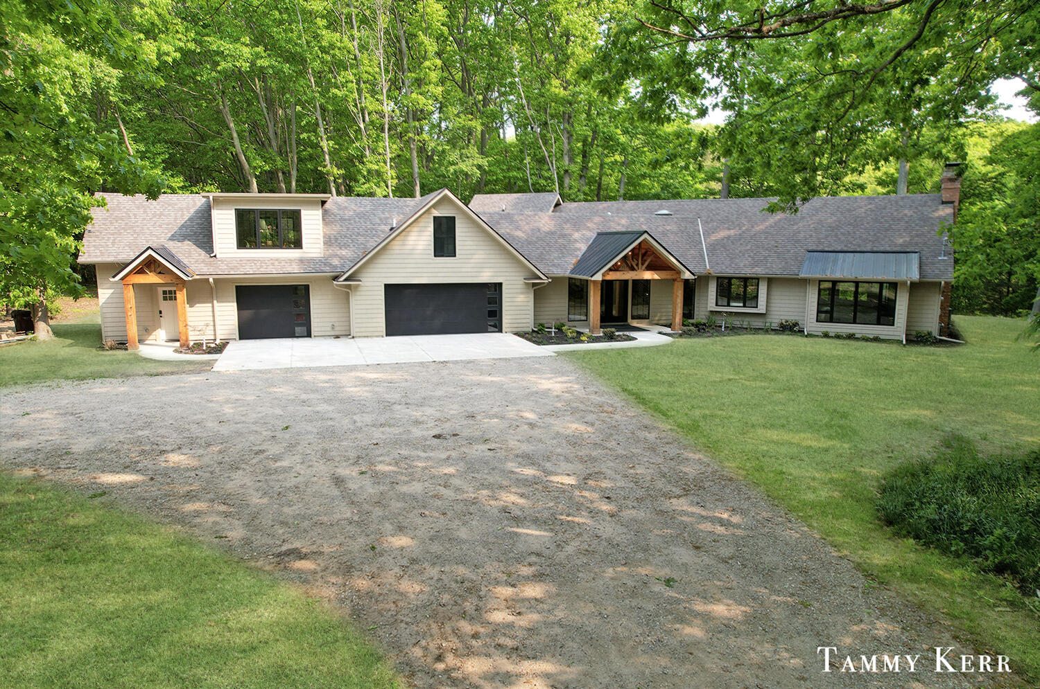 582 Campbell Road Saugatuck MI 49453