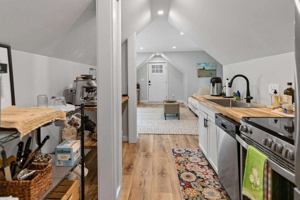 582 Campbell Road Saugatuck MI 49453