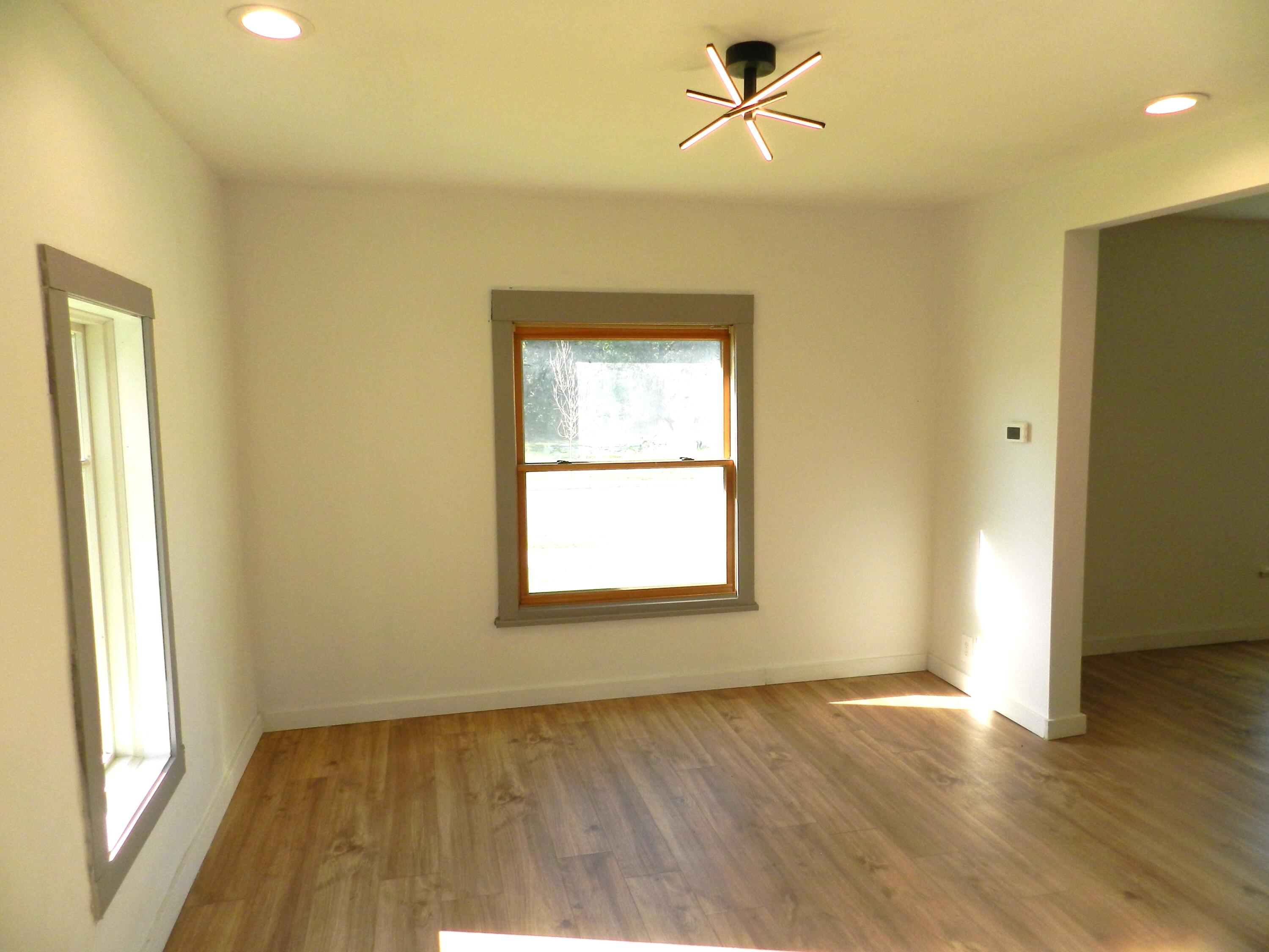 1097 Pearl Street Benton Harbor MI 49022