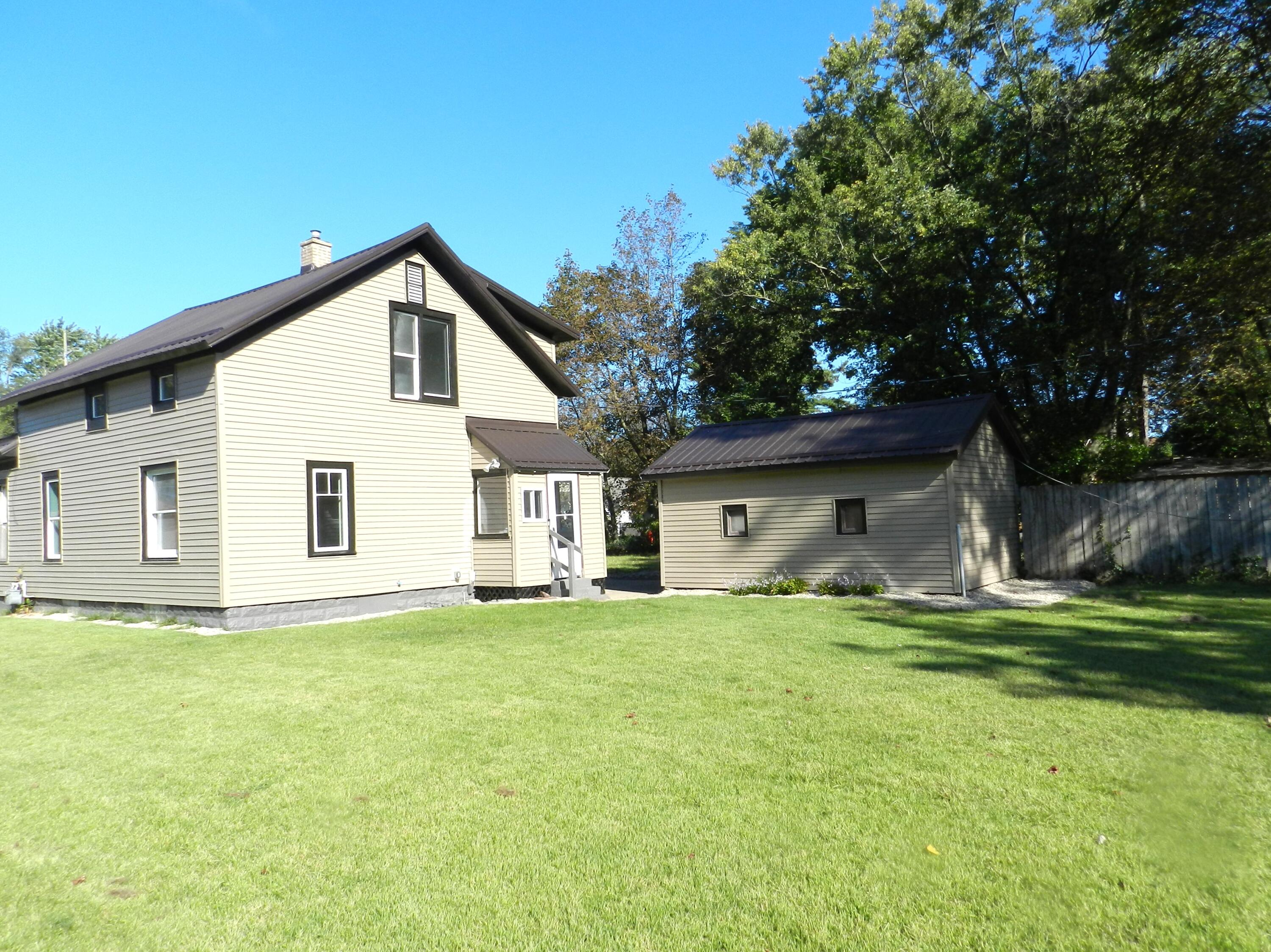 1097 Pearl Street Benton Harbor MI 49022