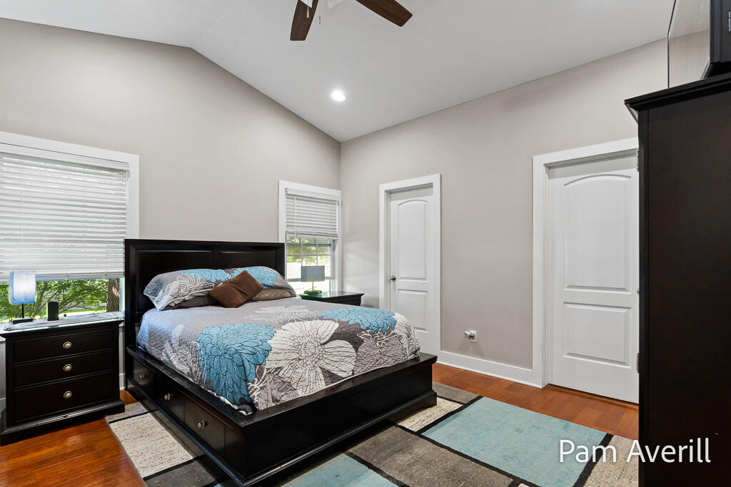 2470 Hiawatha Trail Muskegon MI 49445