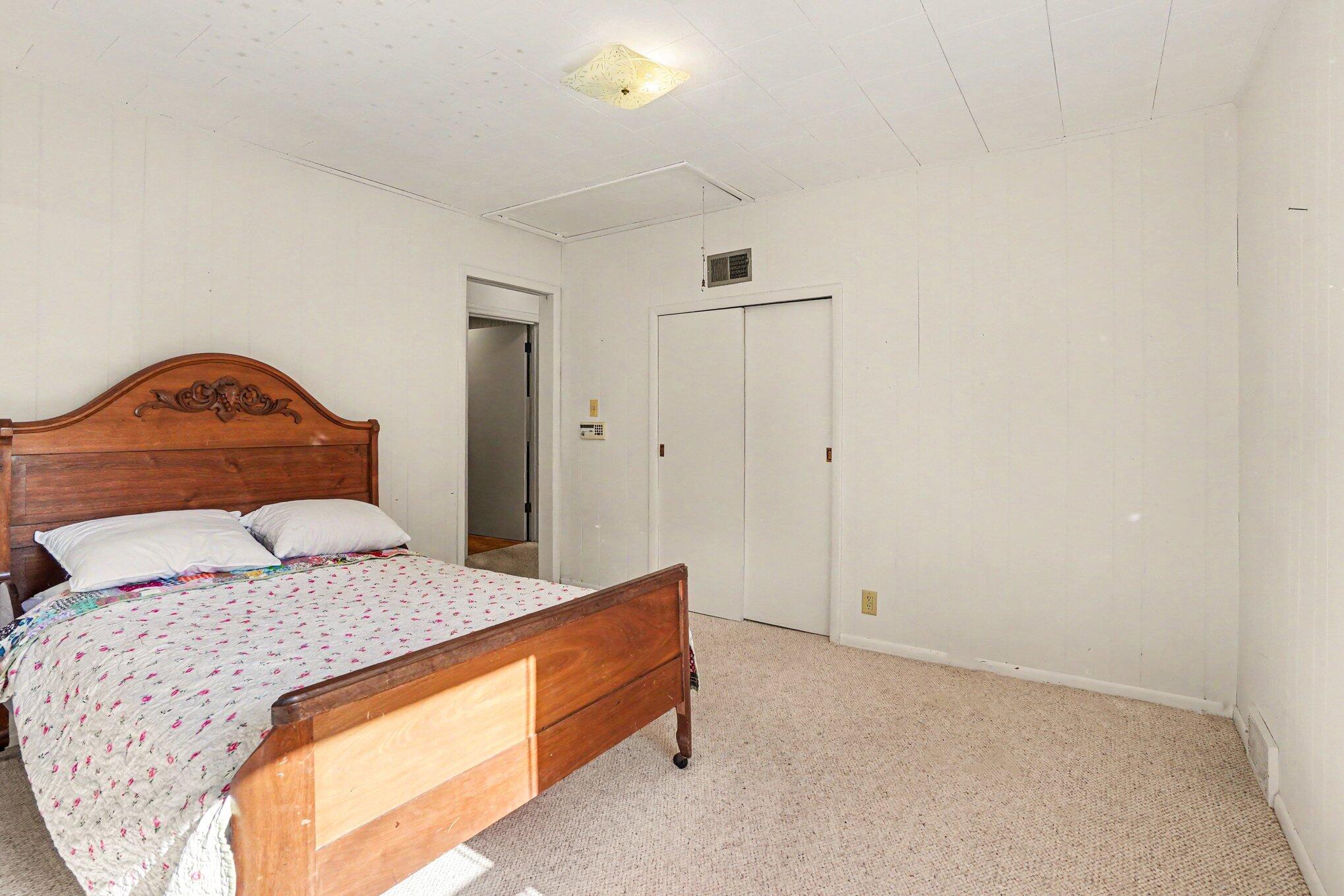 51 Pine Street South Haven MI 49090