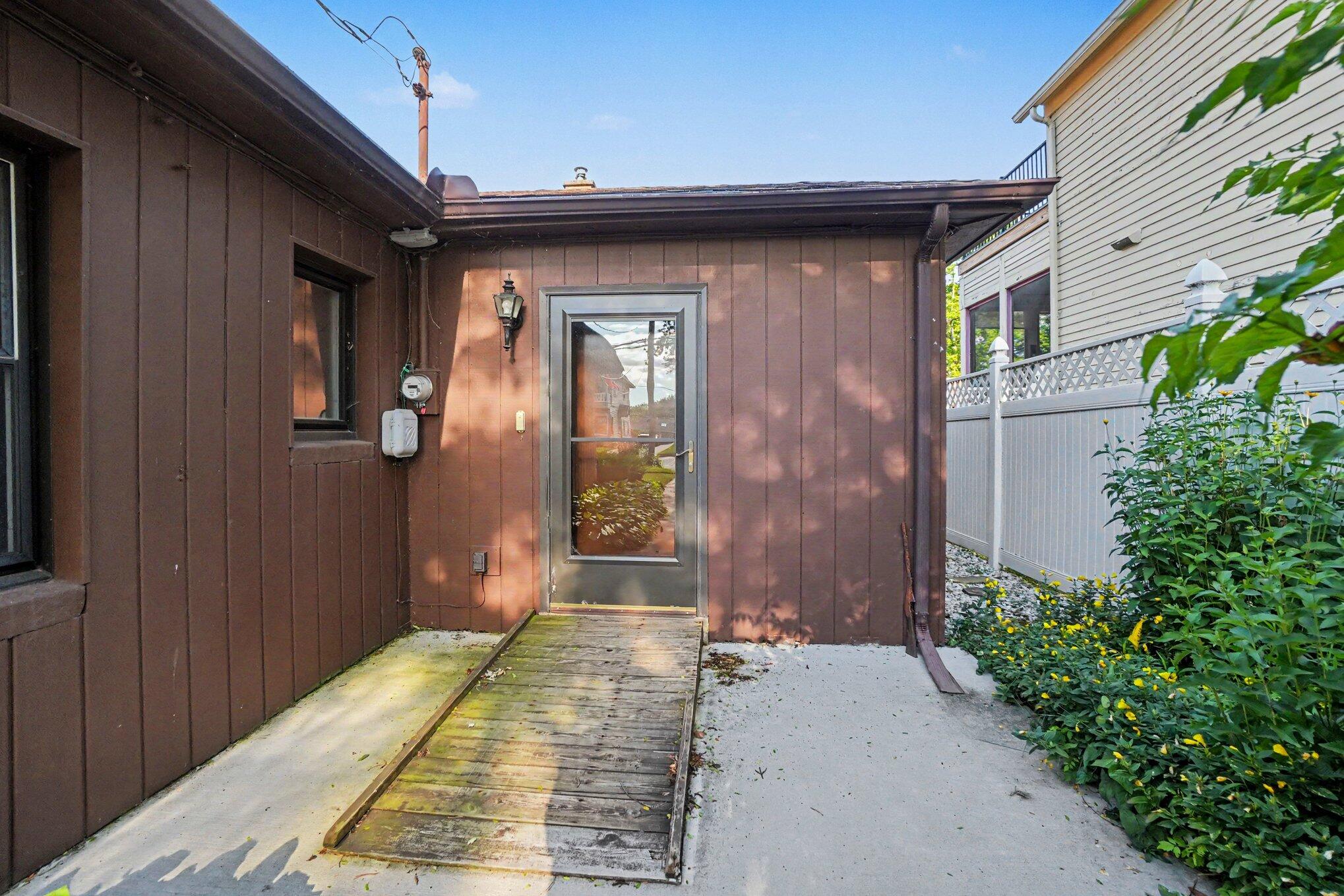 51 Pine Street South Haven MI 49090