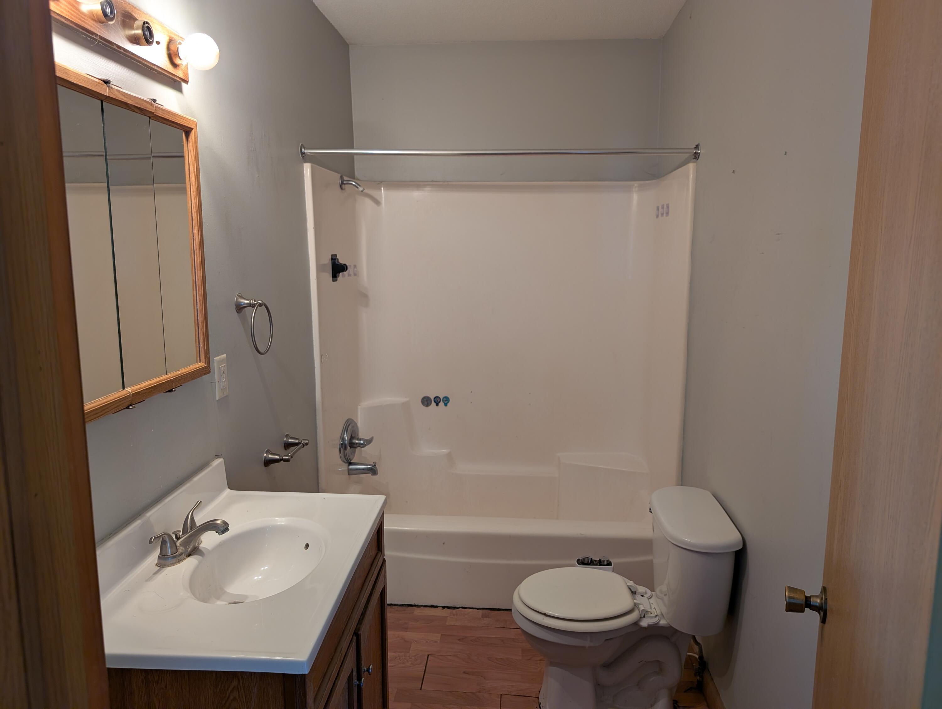 324 S East Street Cassopolis MI 49031