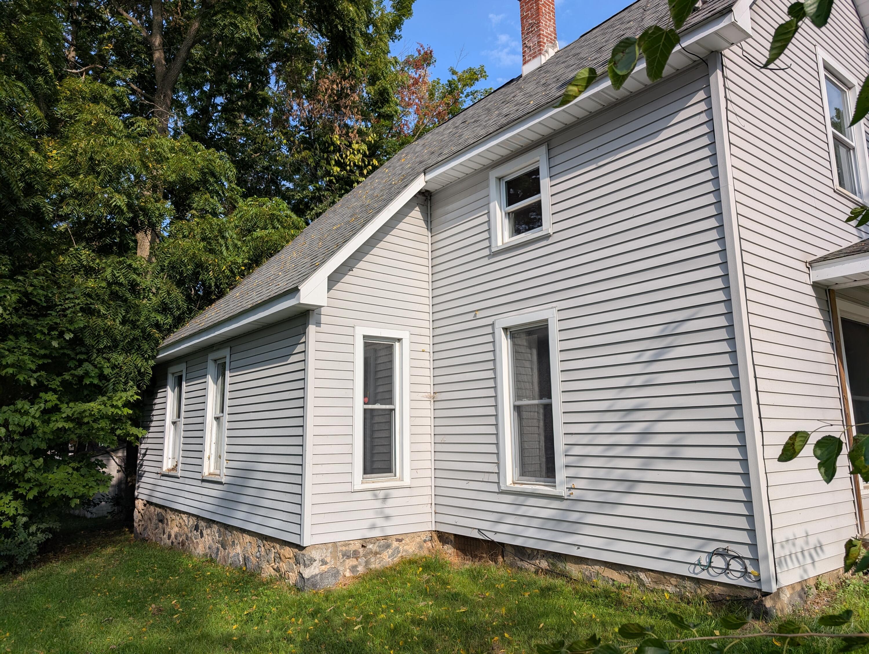 324 S East Street Cassopolis MI 49031