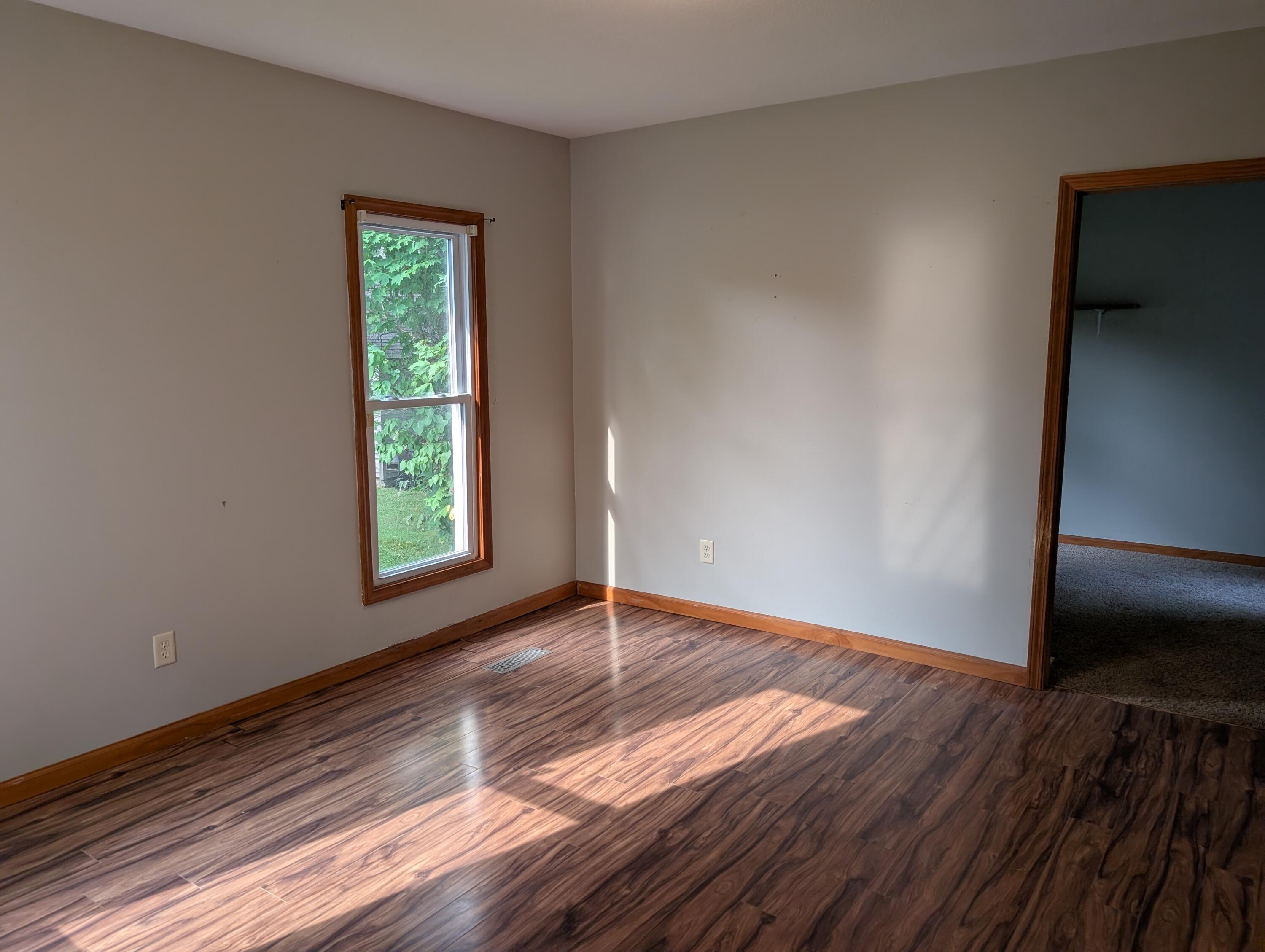 324 S East Street Cassopolis MI 49031