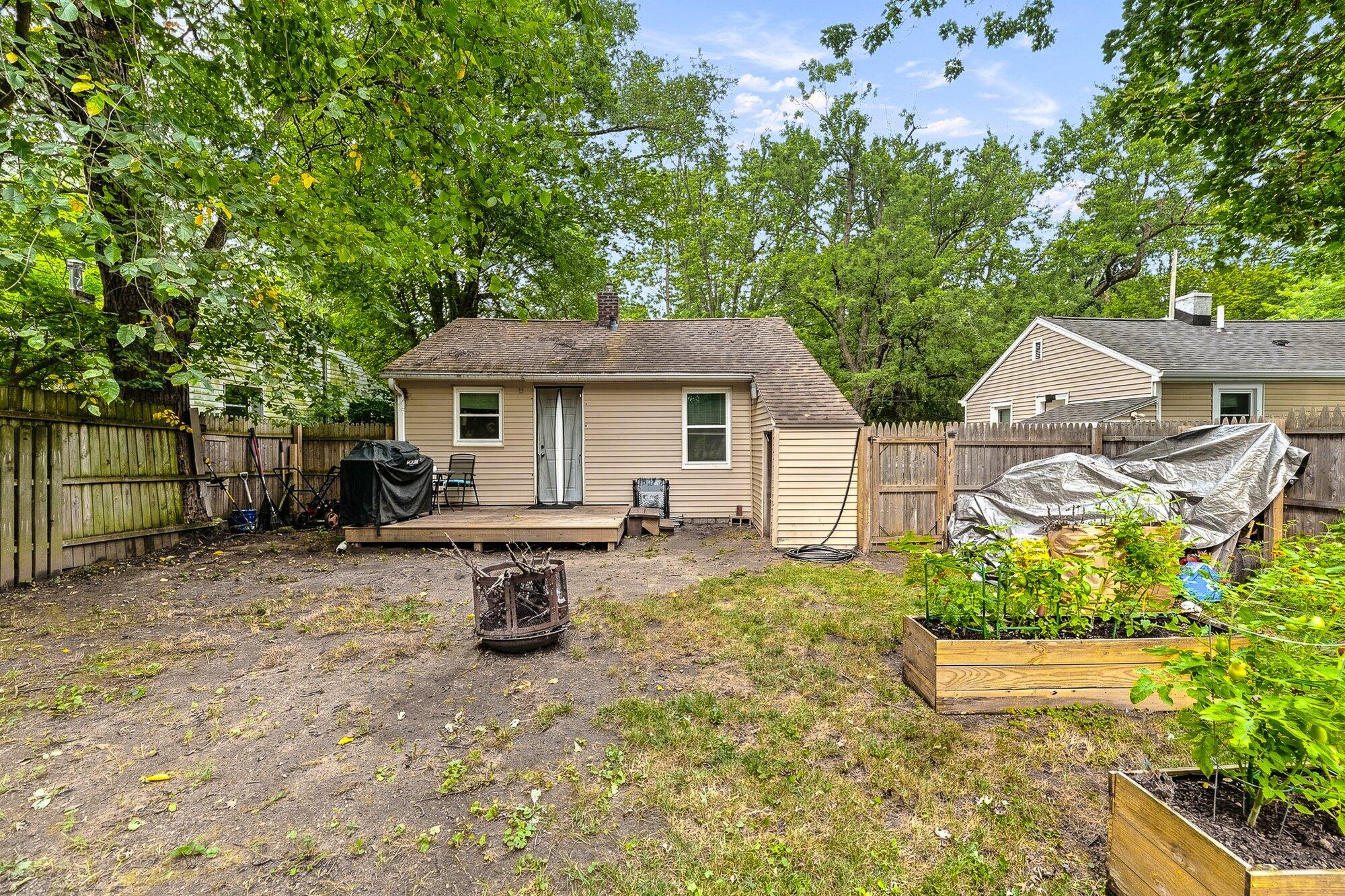 3509 Hoover Street Kalamazoo MI 49008