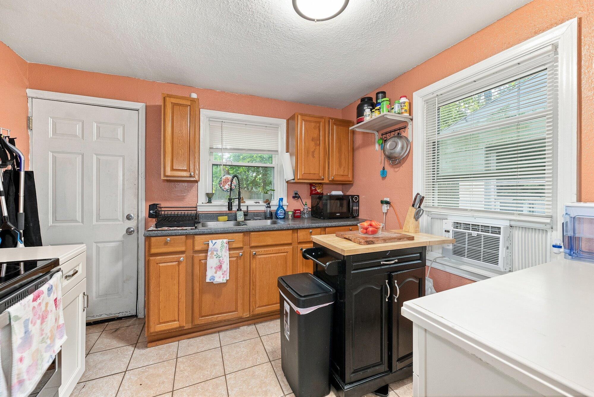 3509 Hoover Street Kalamazoo MI 49008