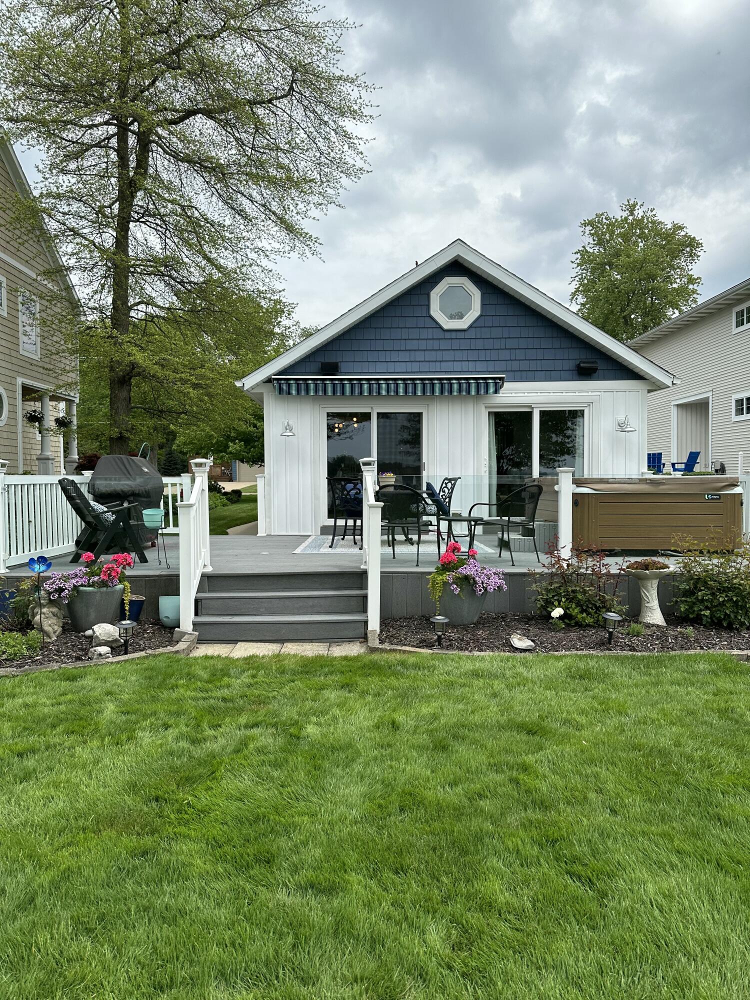 1738 Waukazoo Drive Holland MI 49424