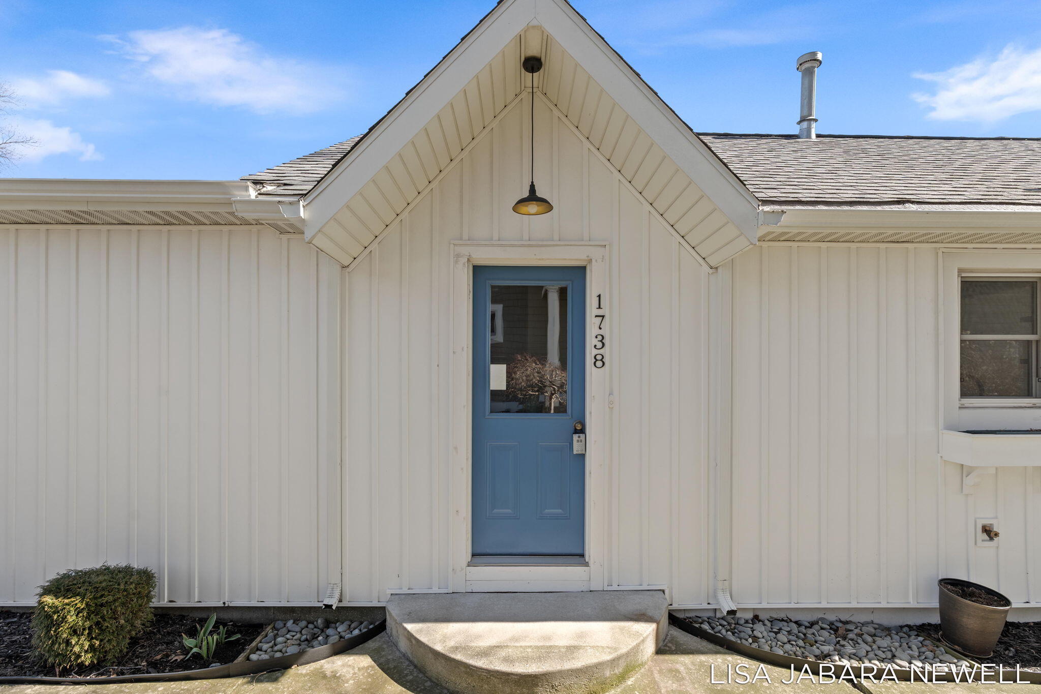 1738 Waukazoo Drive Holland MI 49424