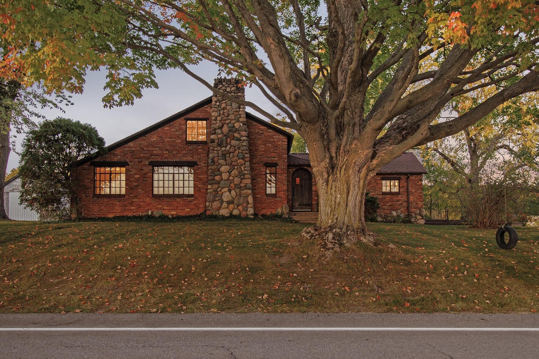 3127 127th Avenue Allegan MI 49010