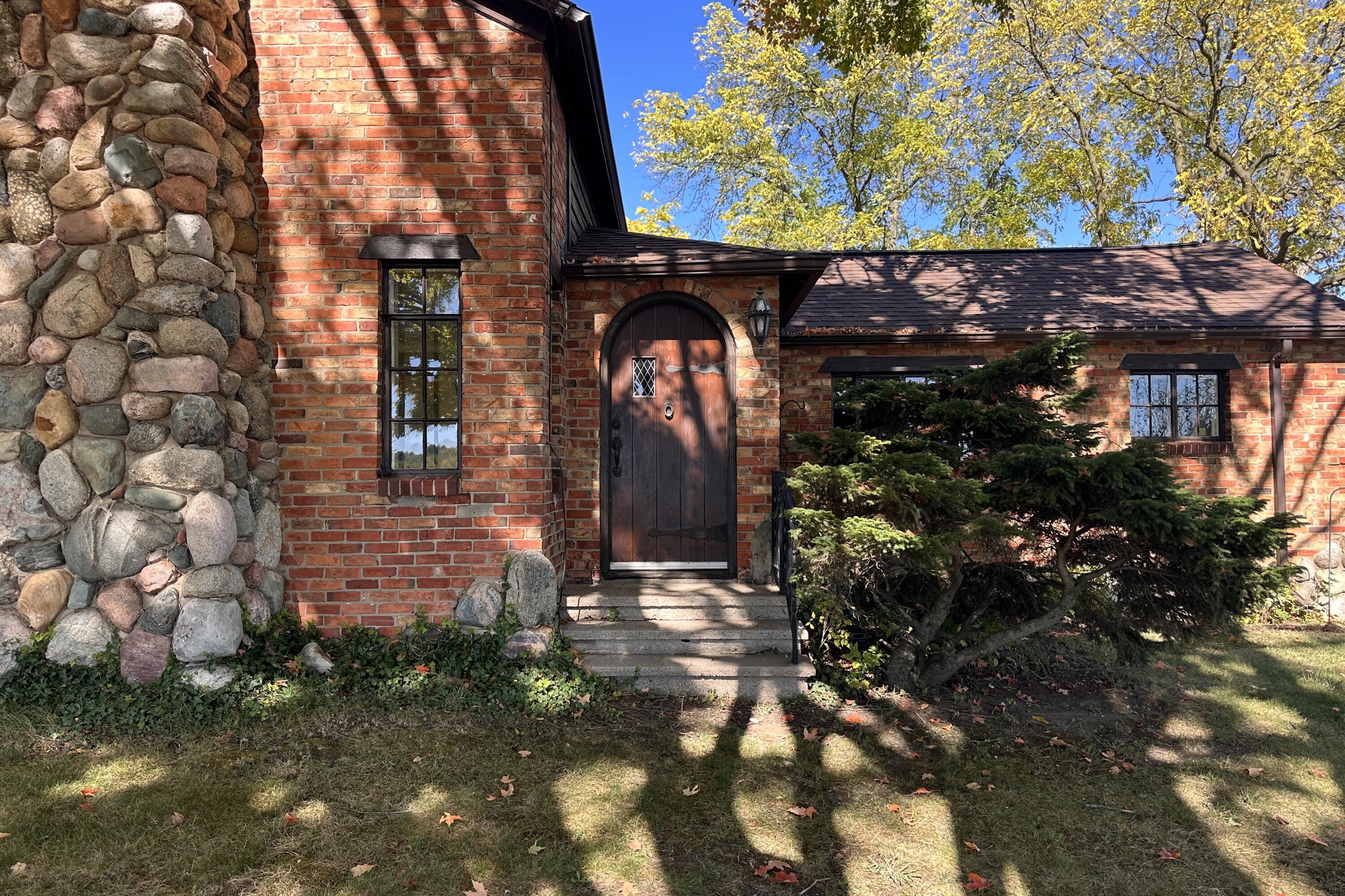 3127 127th Avenue Allegan MI 49010