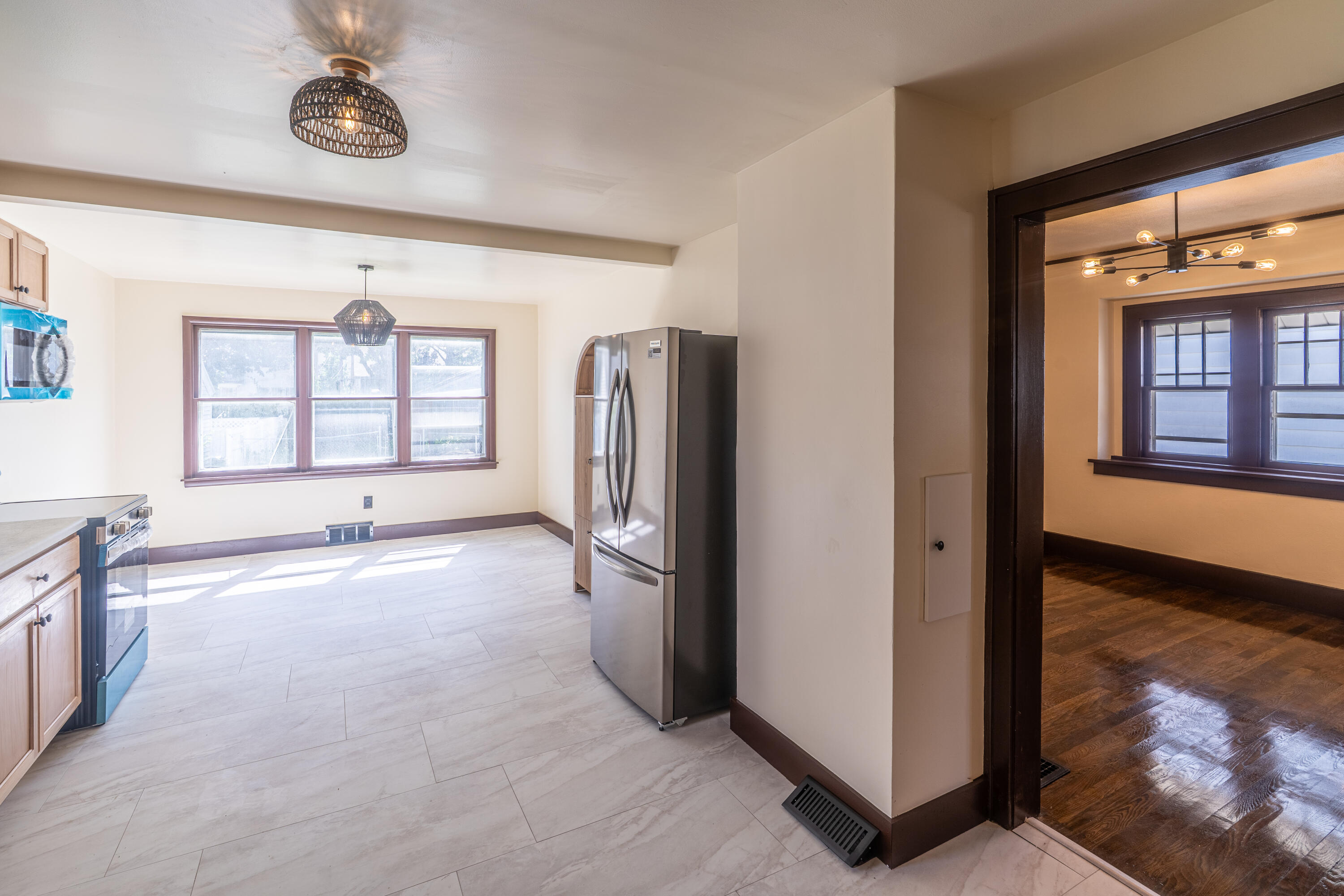 1444 Pine Avenue NW Grand Rapids MI 49504