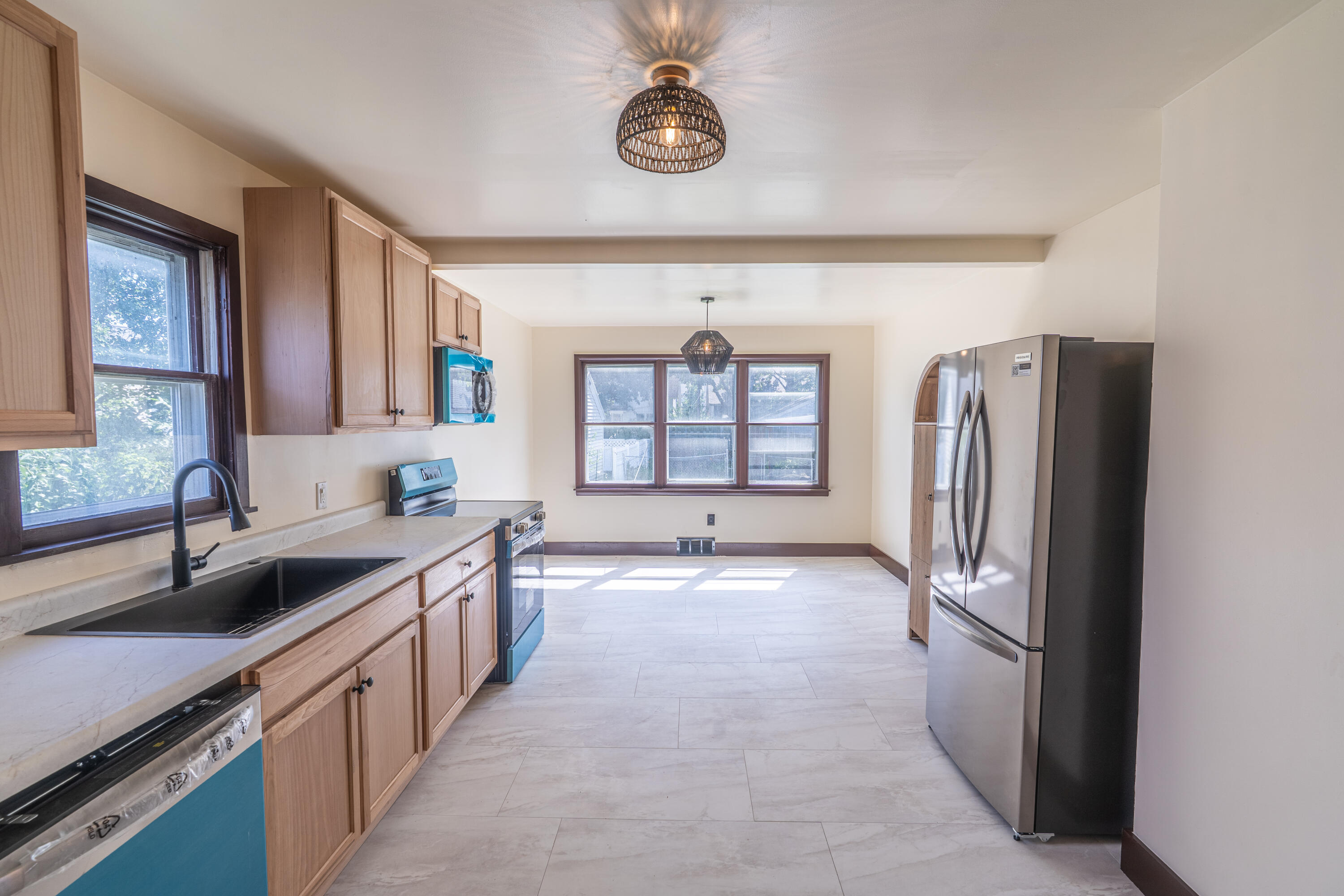 1444 Pine Avenue NW Grand Rapids MI 49504
