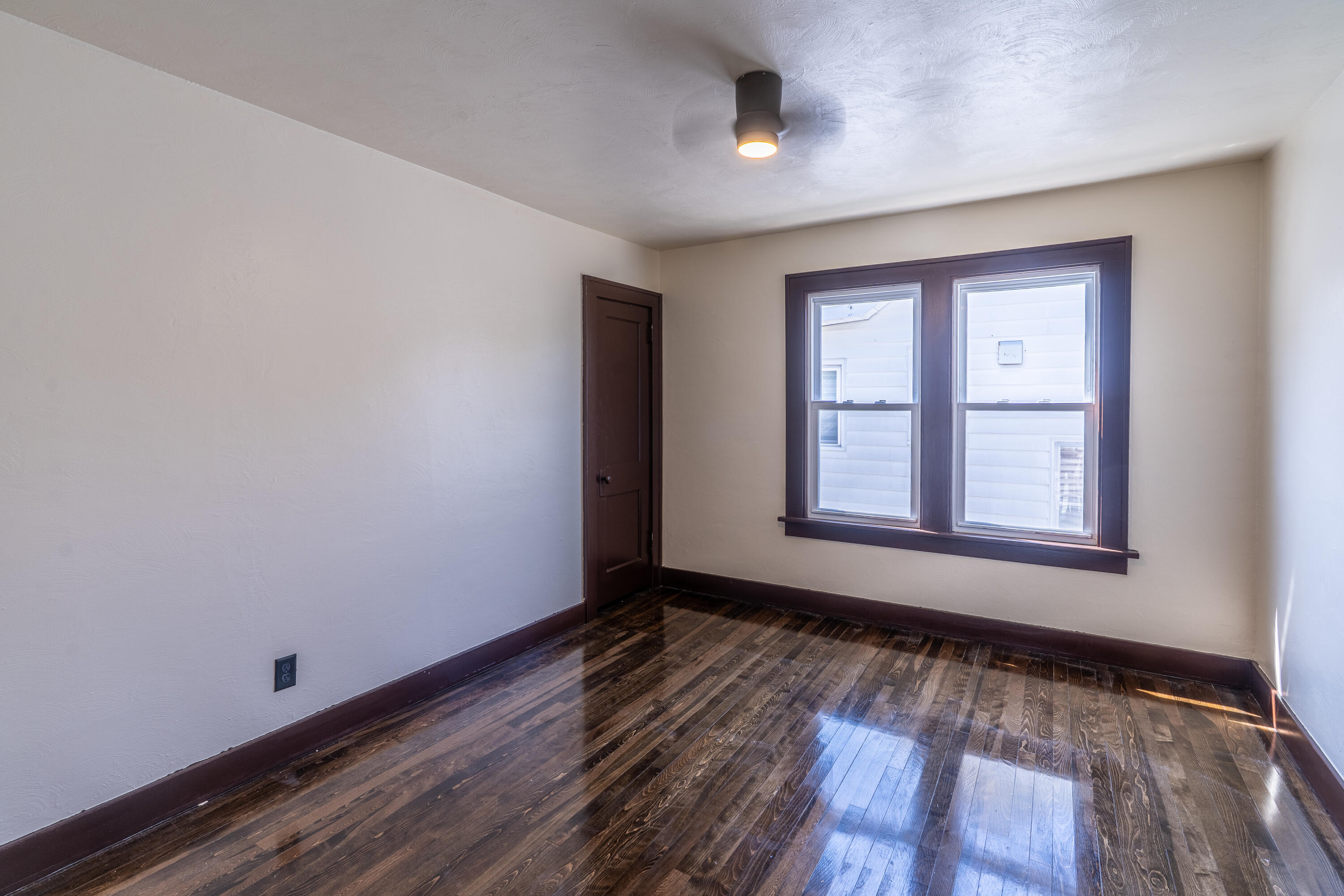 1444 Pine Avenue NW Grand Rapids MI 49504