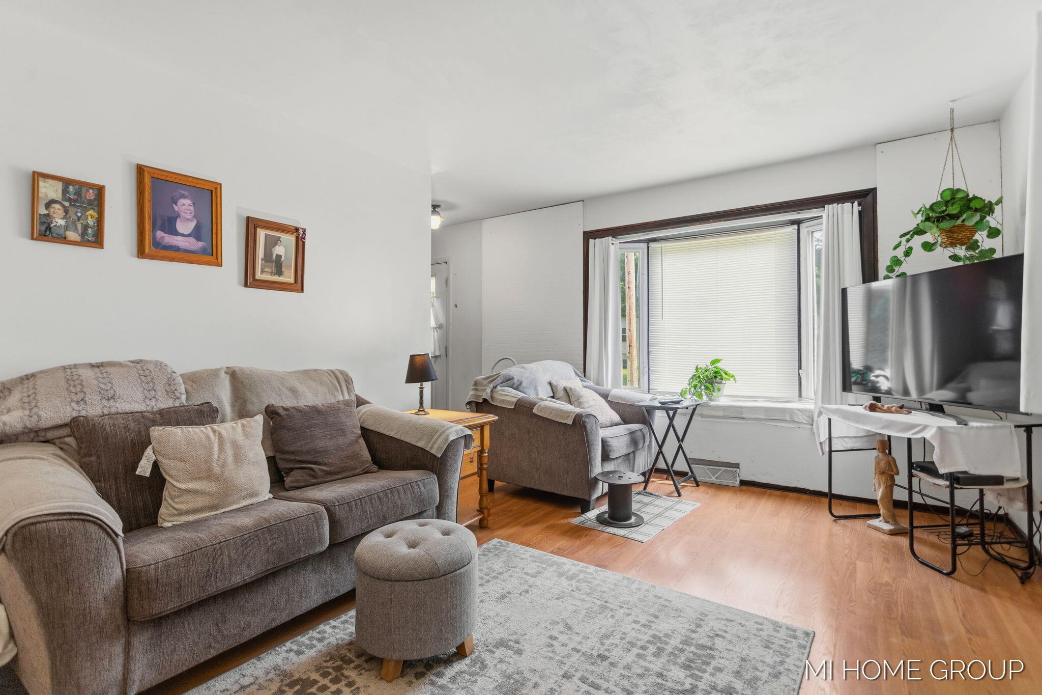 155 Burke Avenue Holland MI 49424