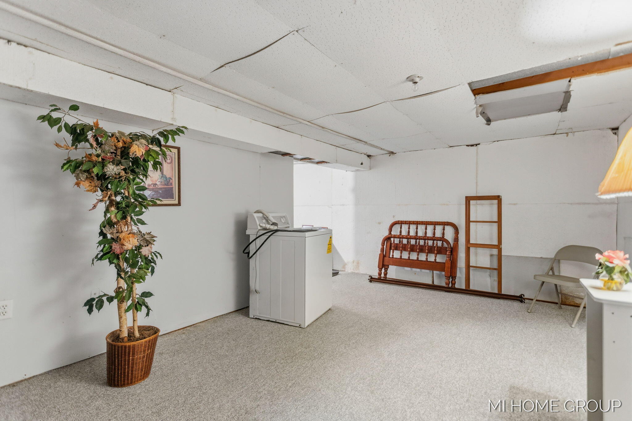 155 Burke Avenue Holland MI 49424