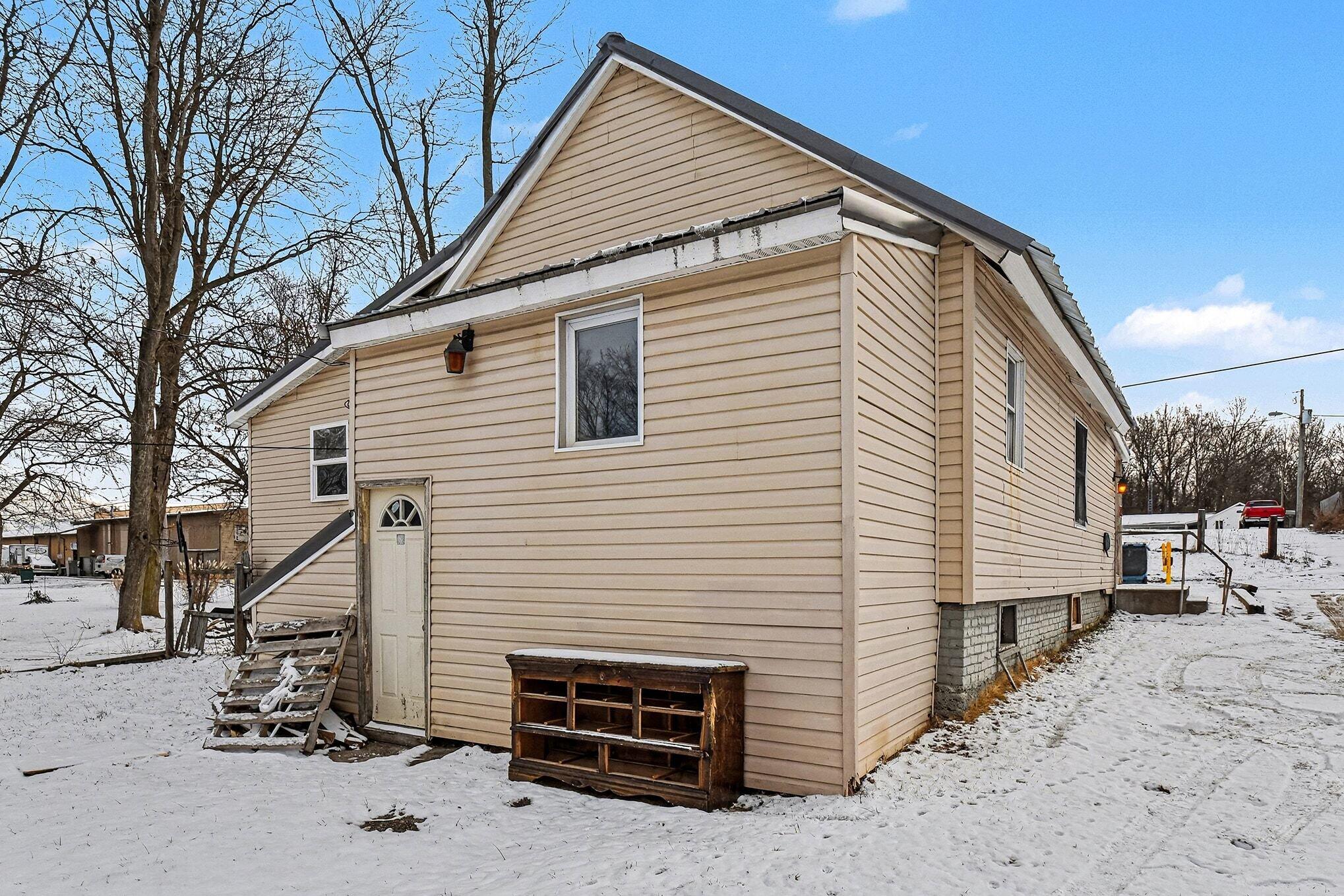 3120 Woodlawn Street Niles MI 49120