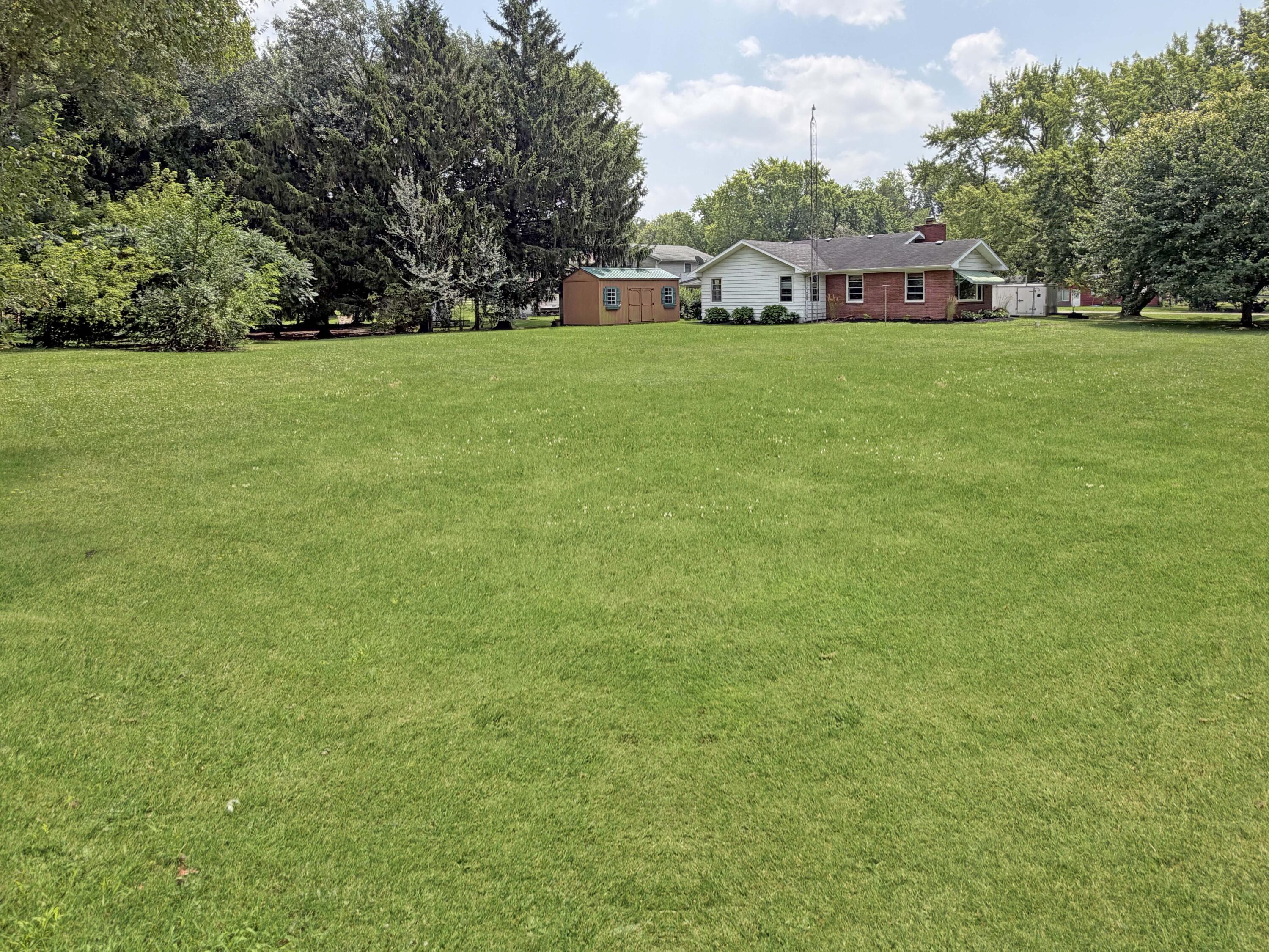 1615 Roger Avenue Benton Harbor MI 49022